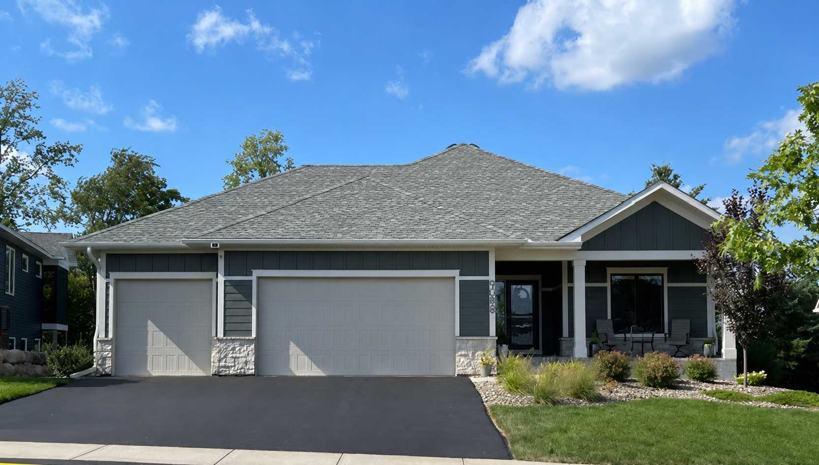 9088 62nd ST S, Cottage Grove, MN 55016