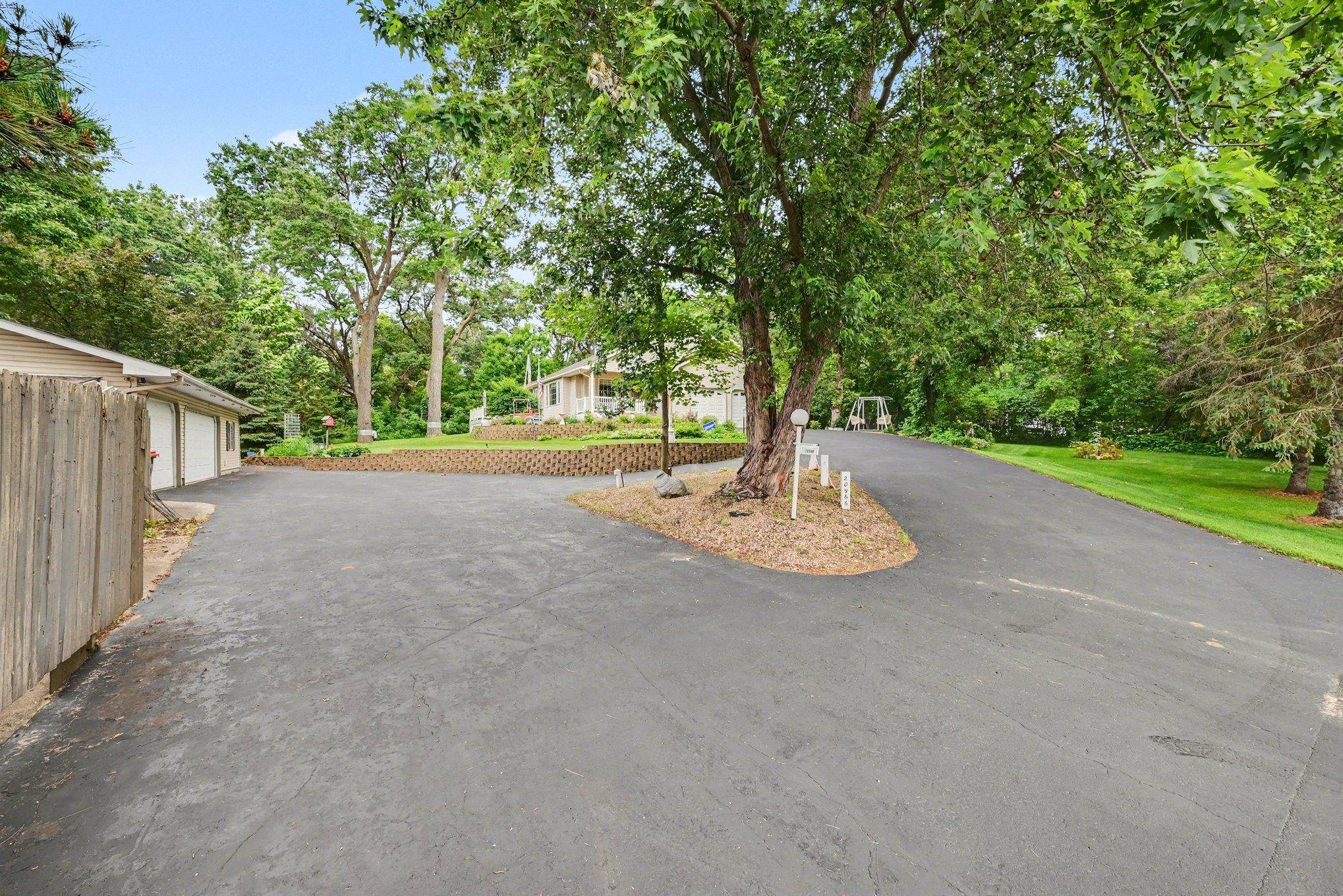 20966 Davenport ST NE, Cedar, MN 55011