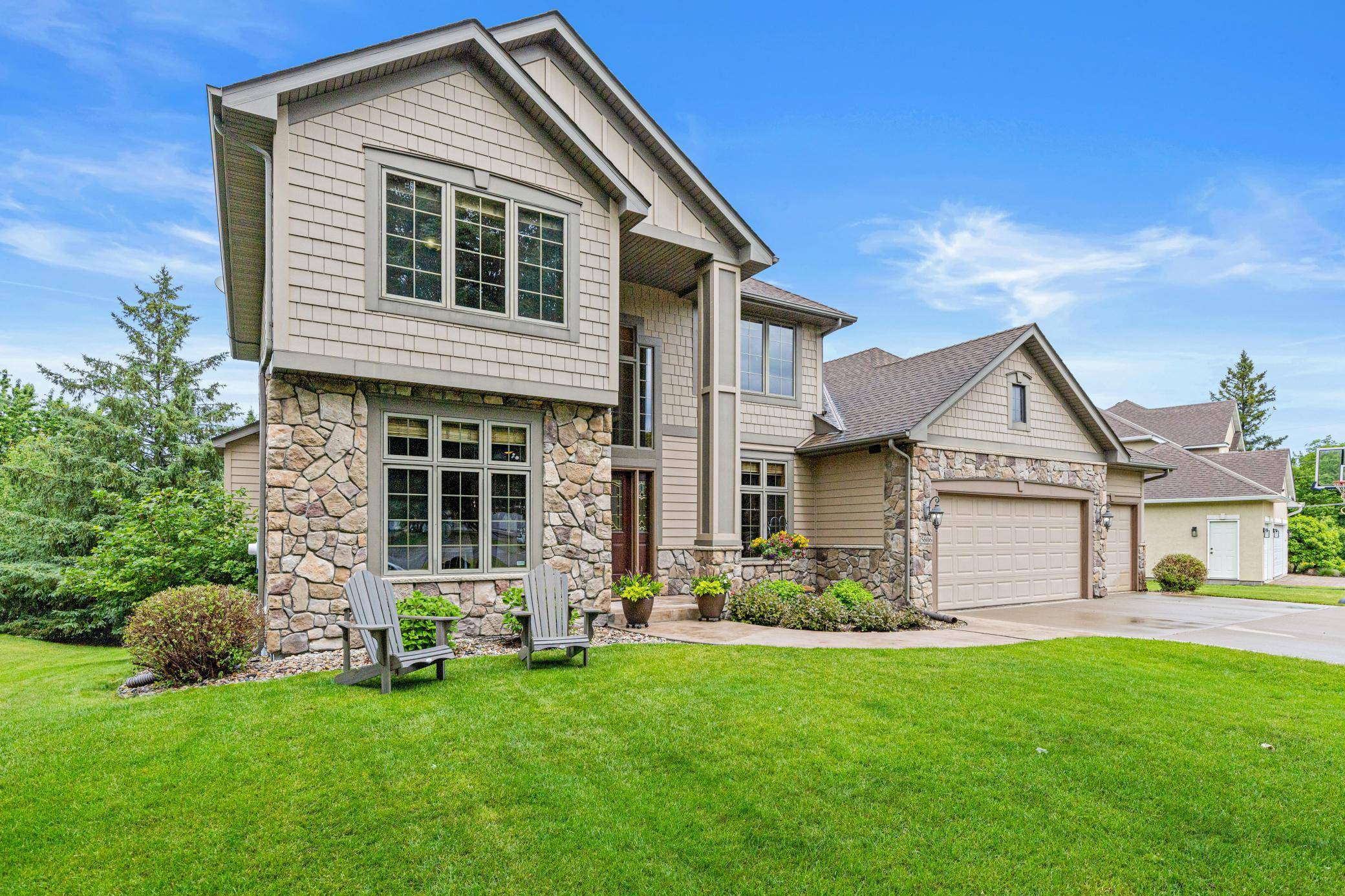 5606 Alexandra DR, Minnetrista, MN 55364