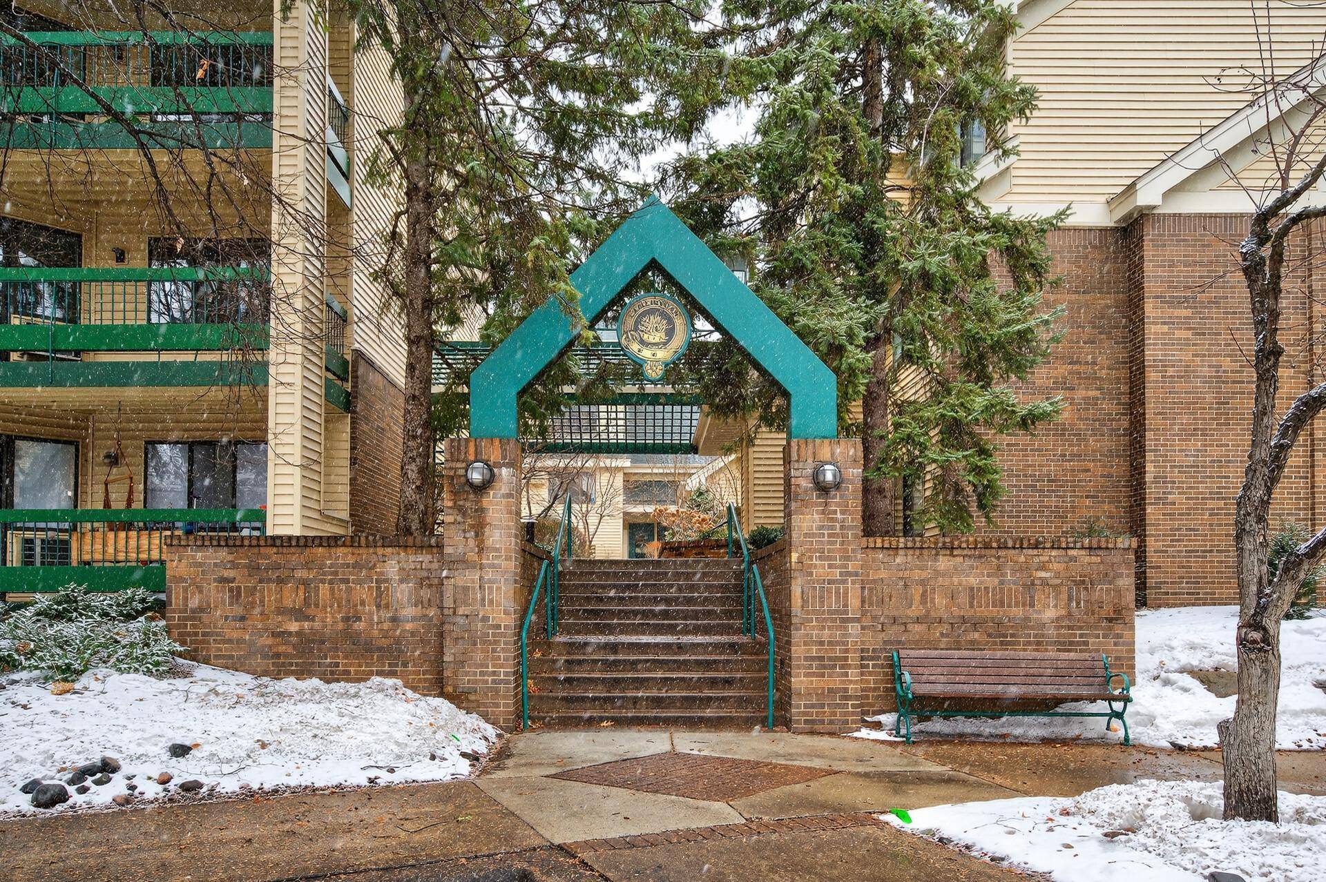 7606 York AVE S #7107, Edina, MN 55435
