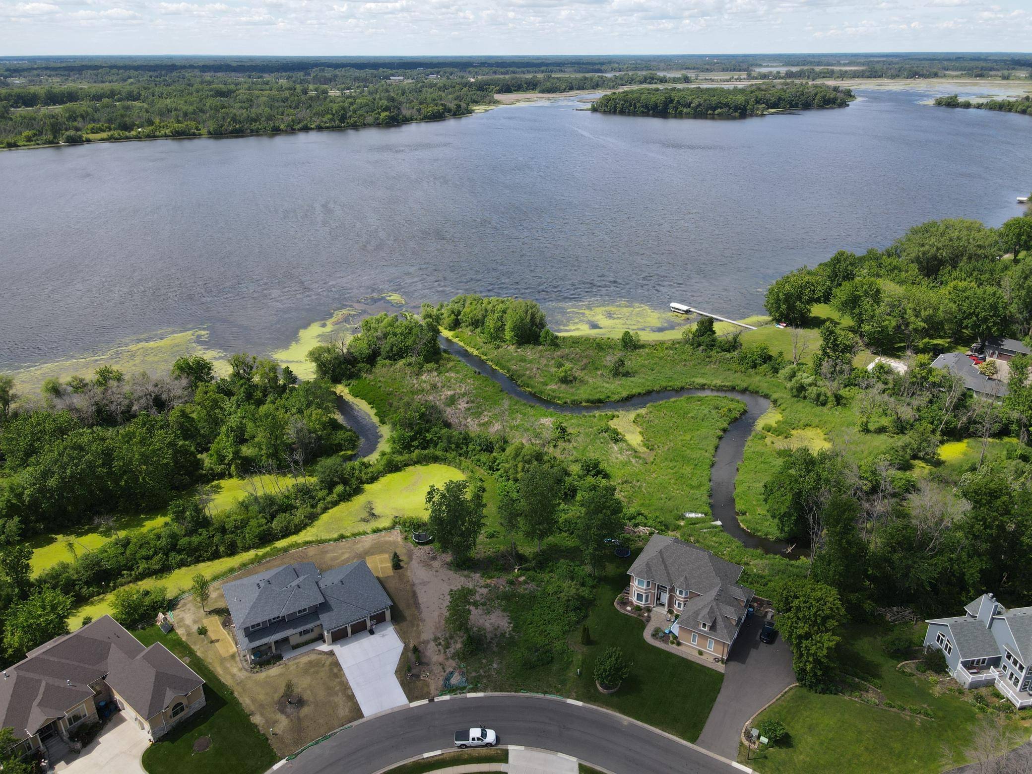 7333 Peltier CIR, Centerville, MN 55038