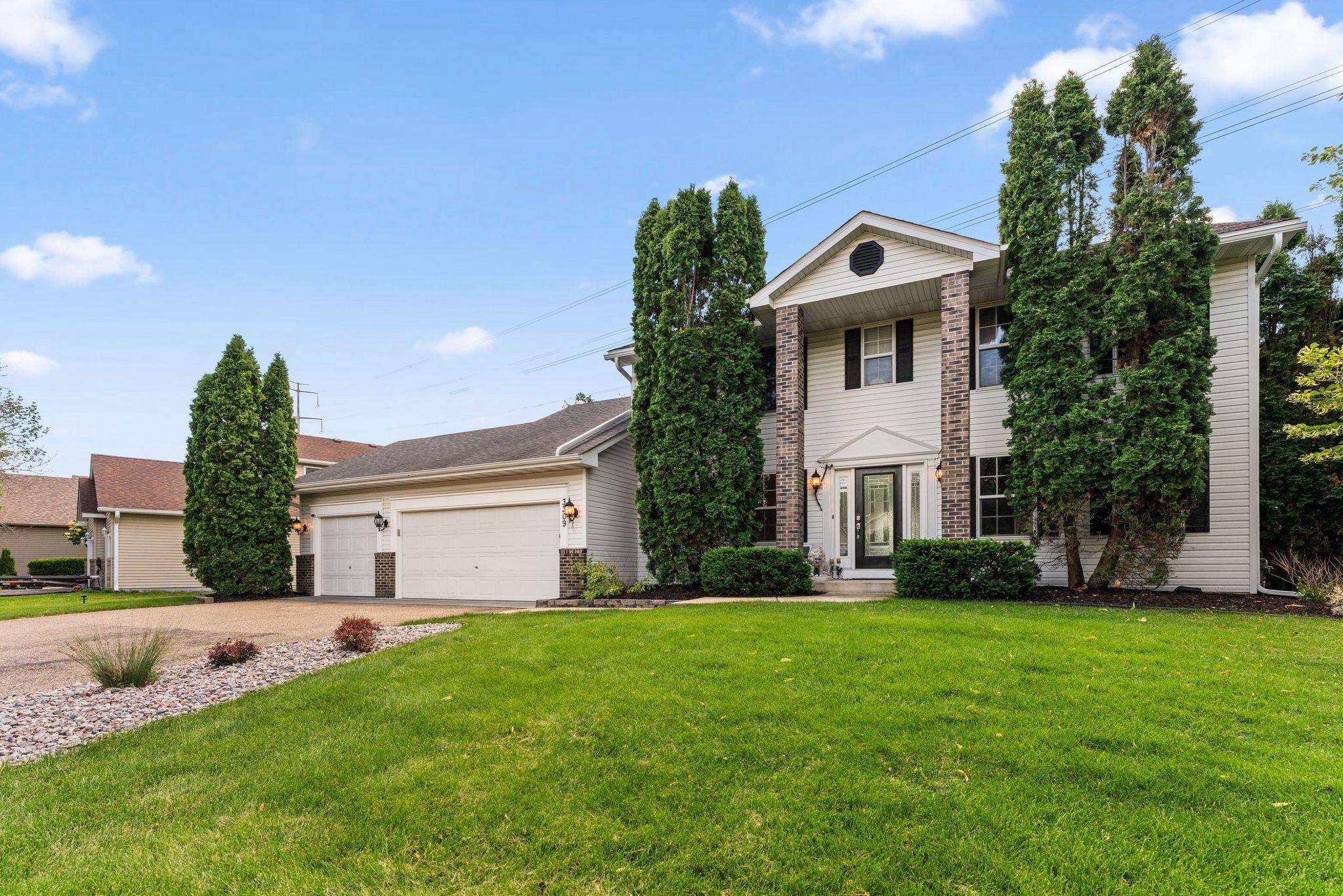 3309 Carnation AVE N, Brooklyn Park, MN 55443