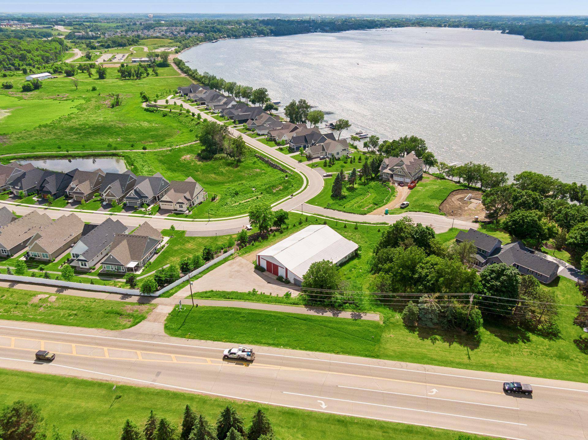 7860 Laketown Pkwy, Waconia, MN 55387
