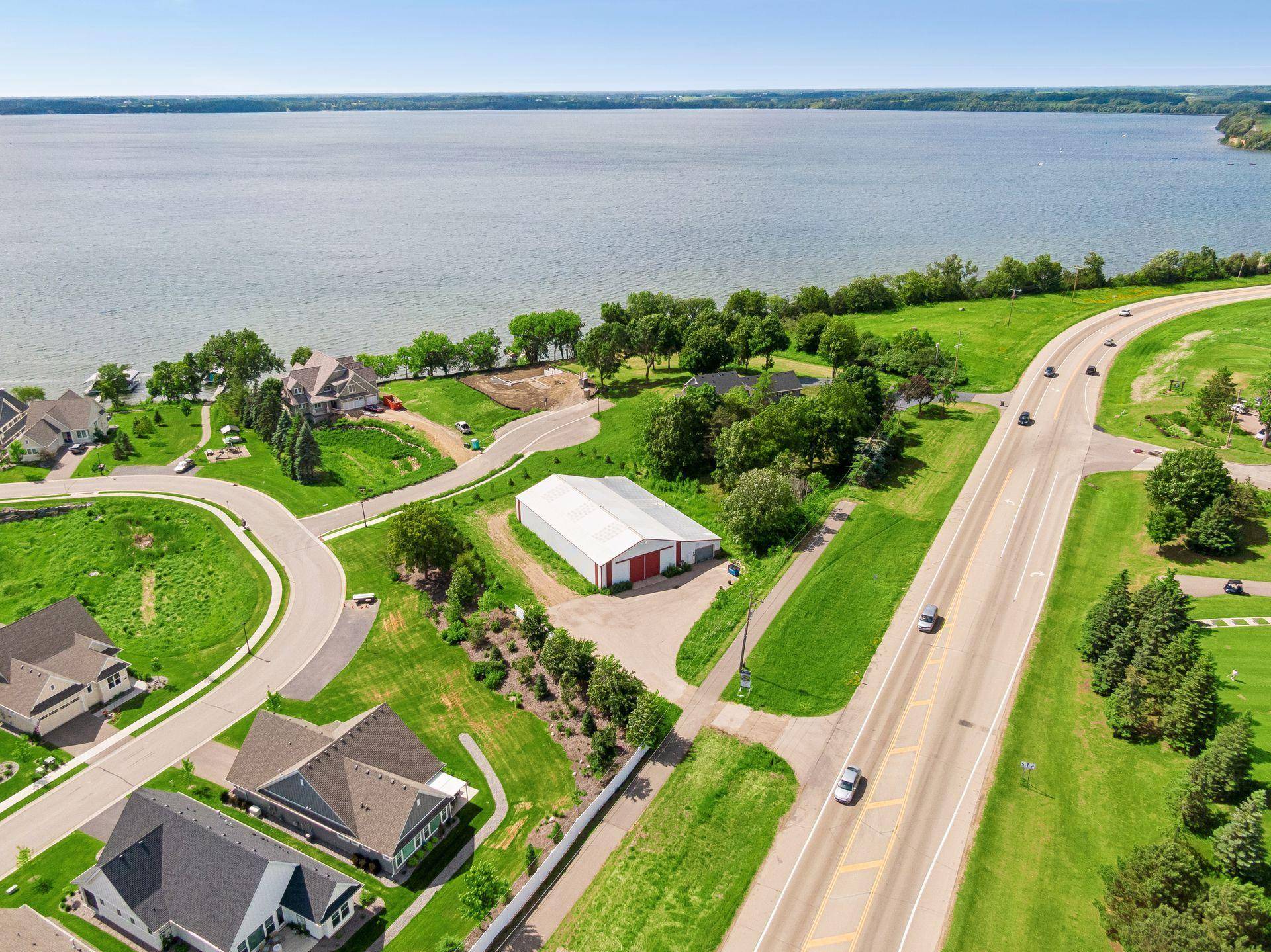7860 Laketown Pkwy, Waconia, MN 55387