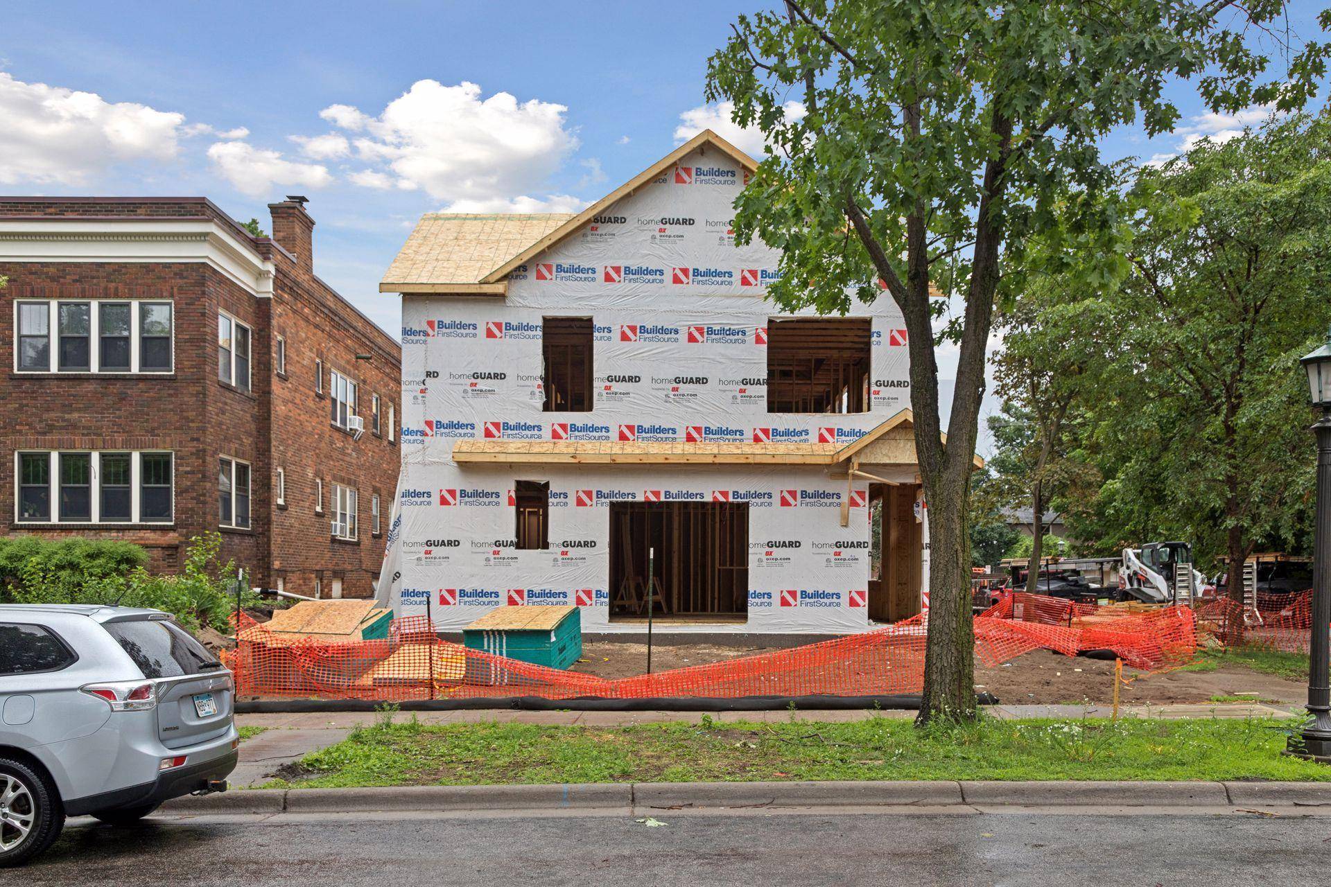 1156 Lincoln AVE, Saint Paul, MN 55105