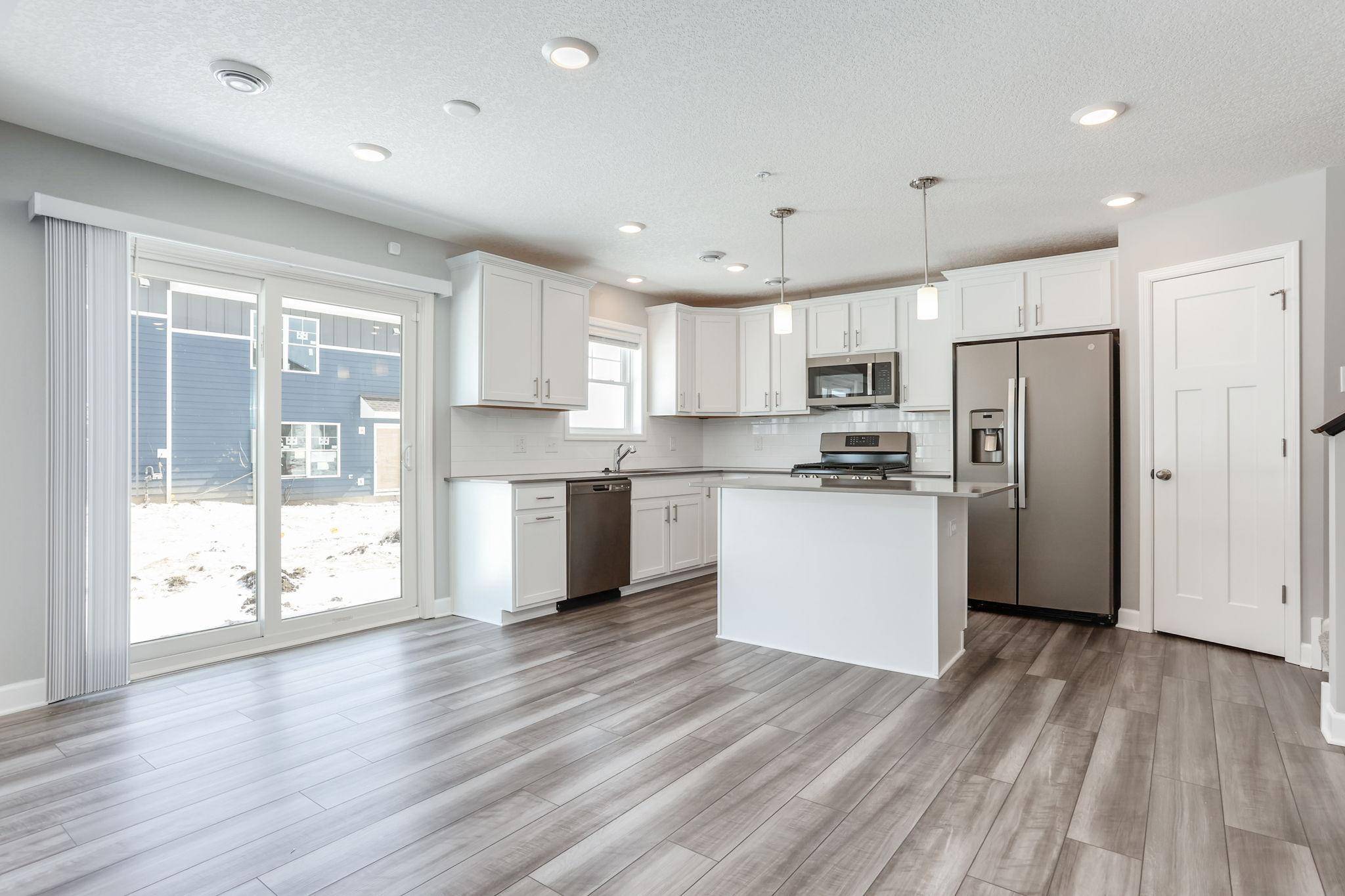 1142 Middlefield RD, Medina, MN 55340