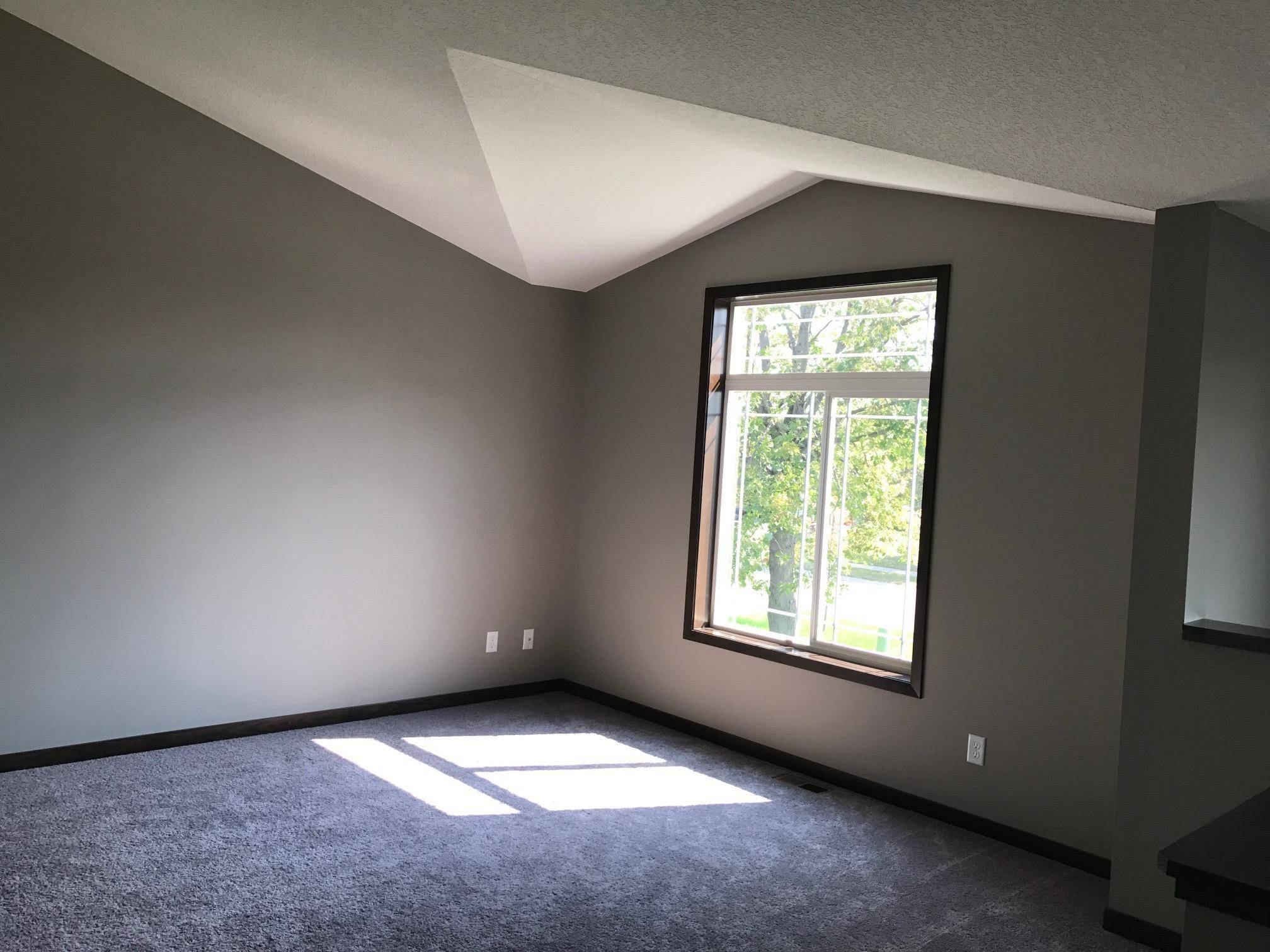 37560 Granite CT, North Branch, MN 55056