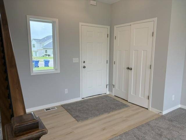 987 45th AVE NE, Saint Cloud, MN 56304