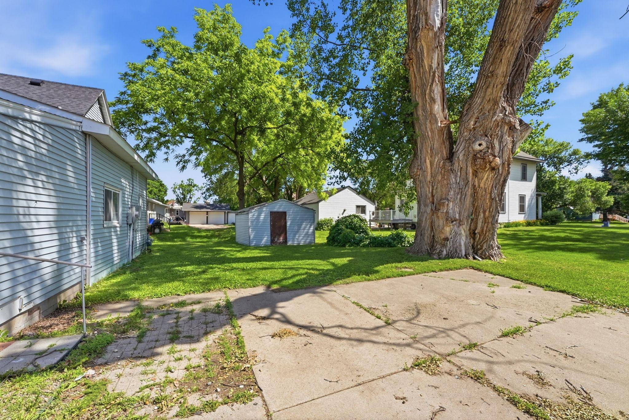 909 14th ST S, Benson, MN 56215