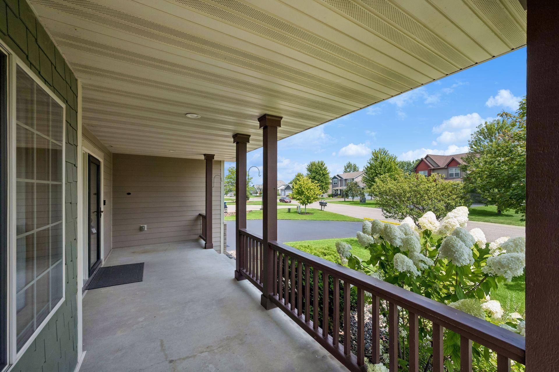 12789 Breckenridge LN, Rogers, MN 55374