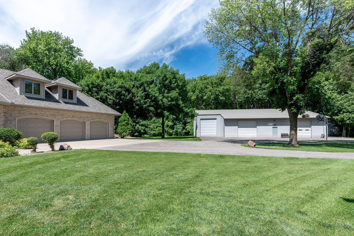58049 227th ST, Mankato, MN 56001