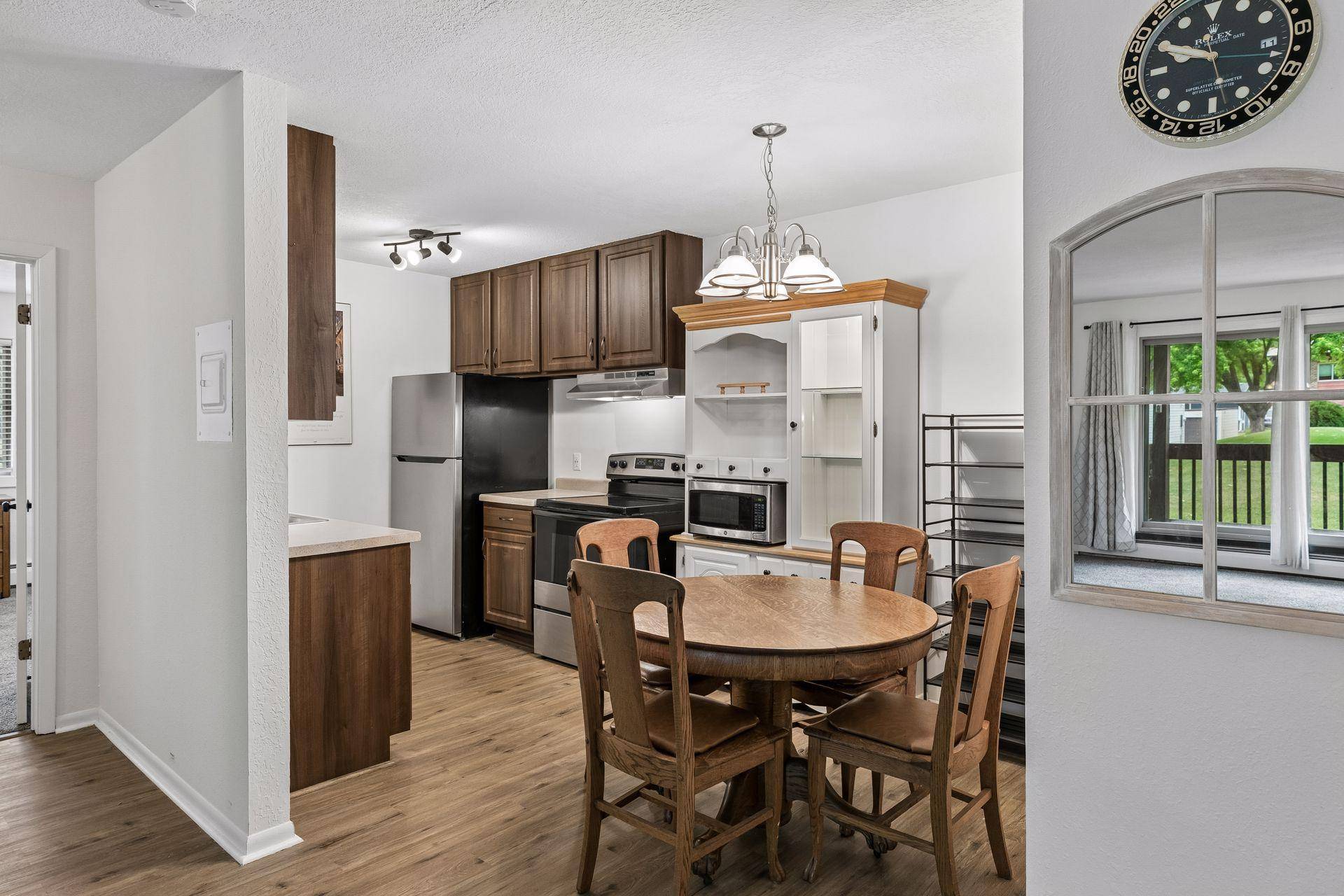 14630 Garrett AVE #401, Apple Valley, MN 55124