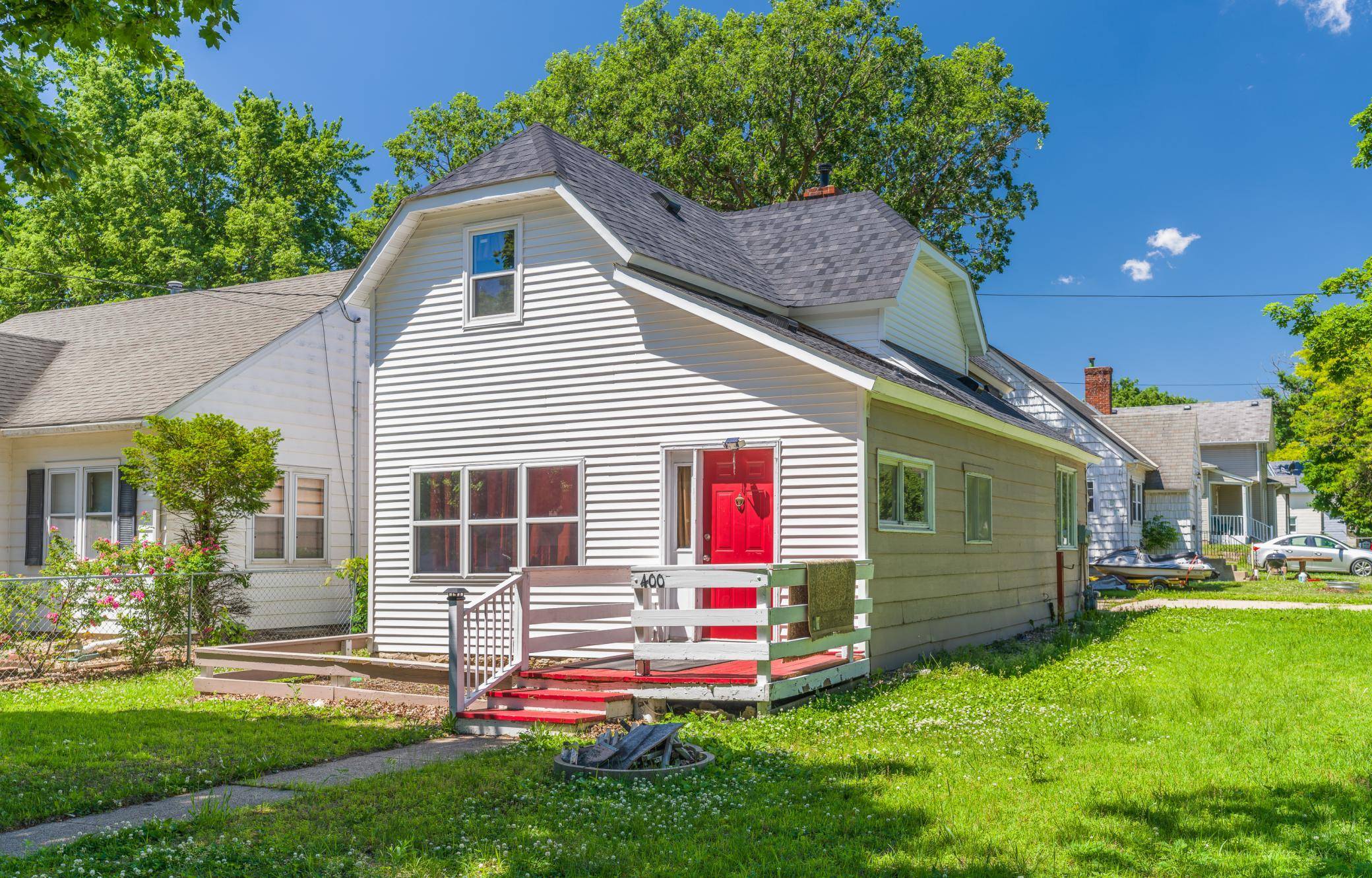 400 2nd ST SE, Austin, MN 55912