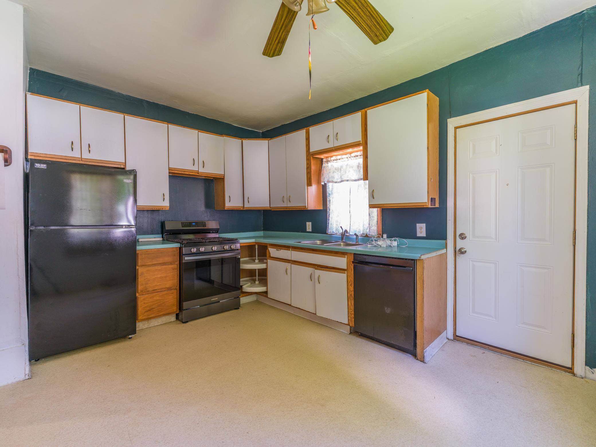 400 2nd ST SE, Austin, MN 55912