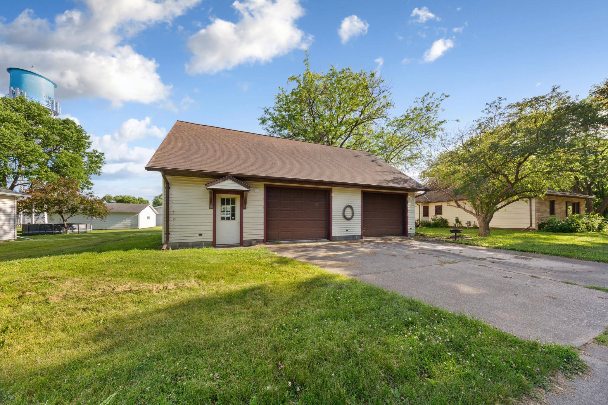 140 2nd AVE N, Amboy, MN 56010