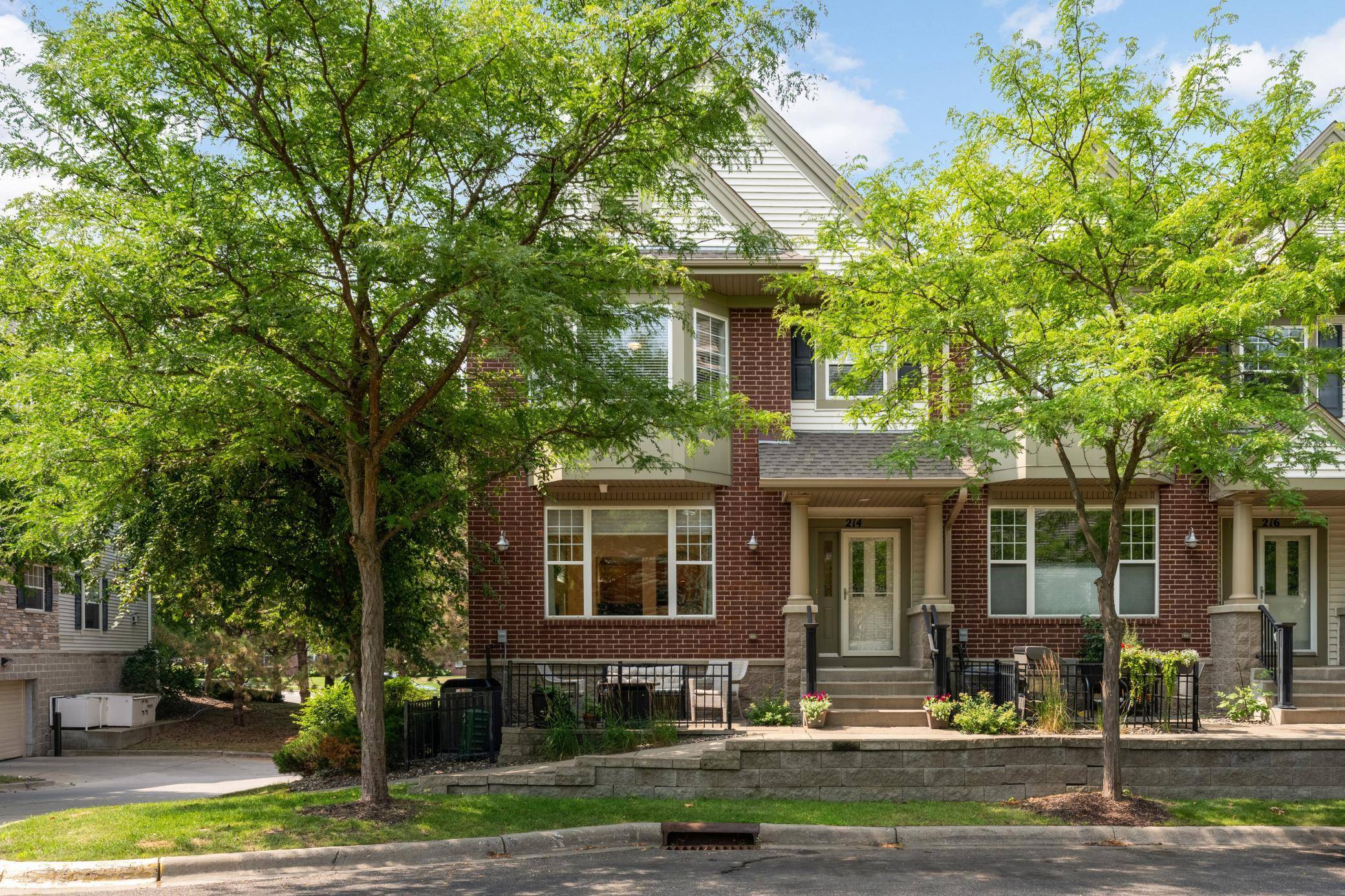 11343 Stratton AVE #214, Eden Prairie, MN 55344