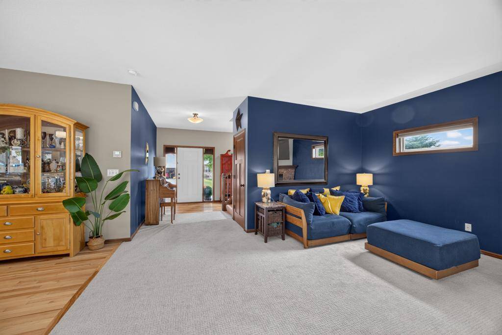 2314 Ponderosa DR SW, Rochester, MN 55902