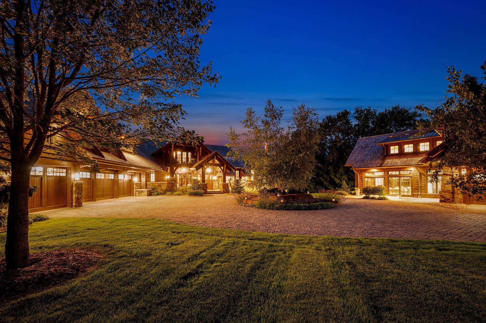475 Oxford RD, Orono, MN 55356