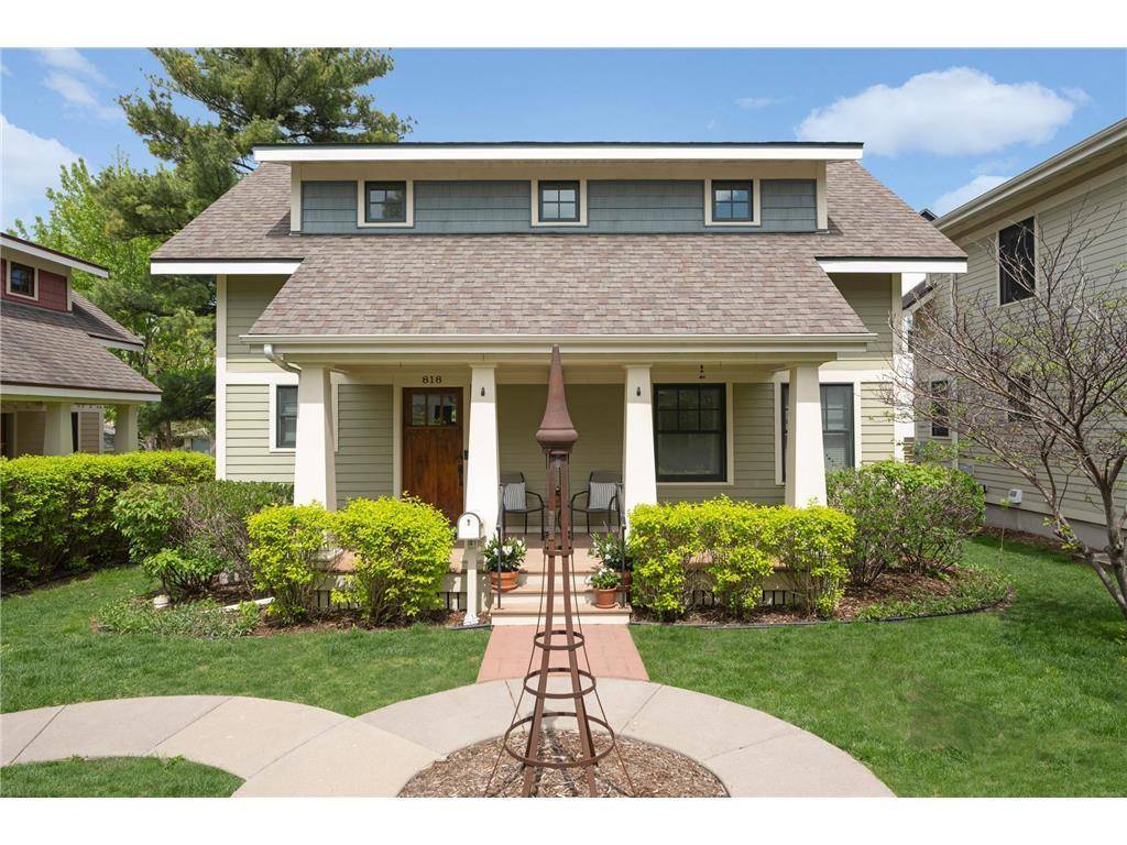 818 Main ST NE, Minneapolis, MN 55413