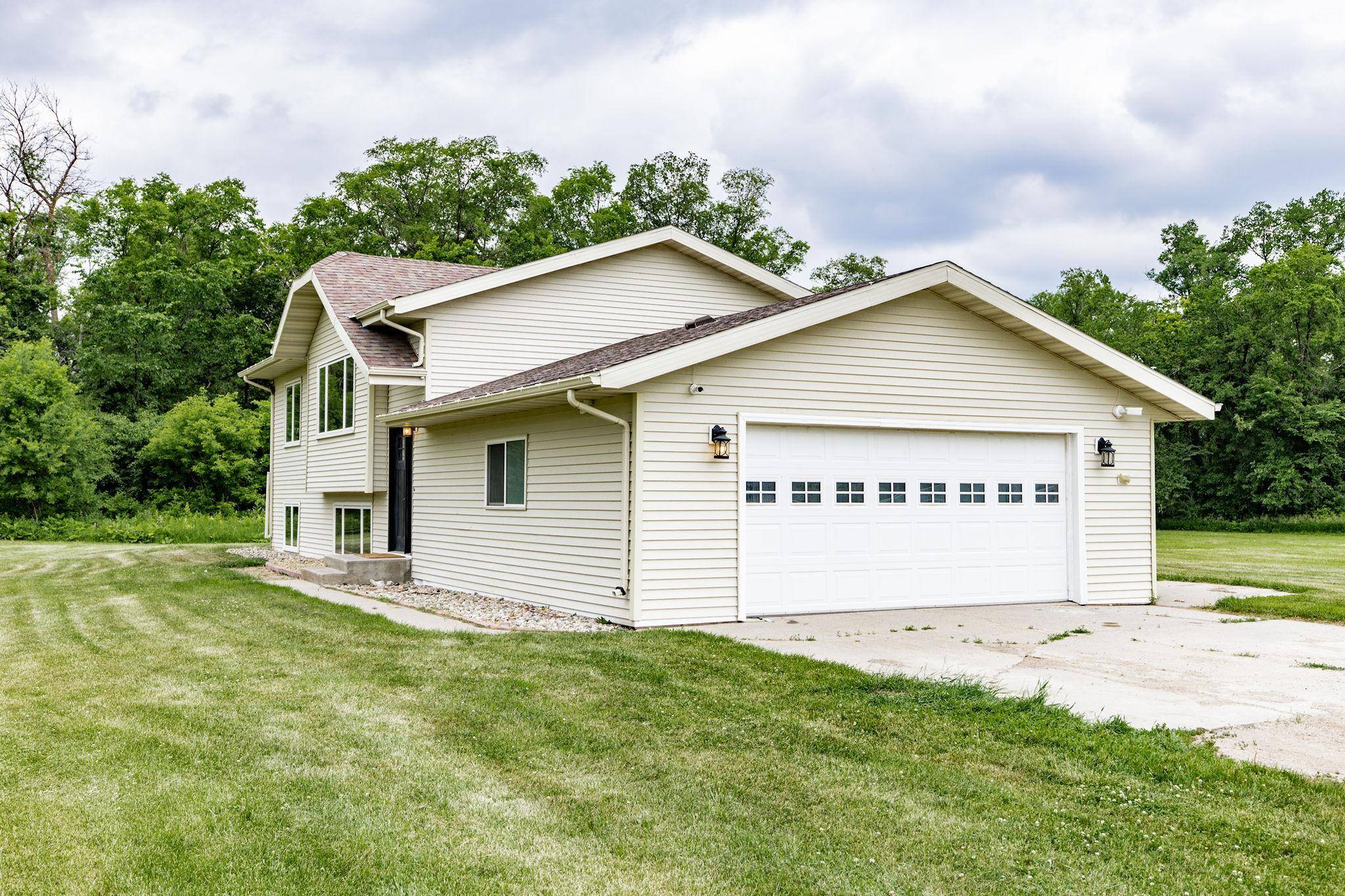 16657 52nd ST SE, Kindred, ND 58051
