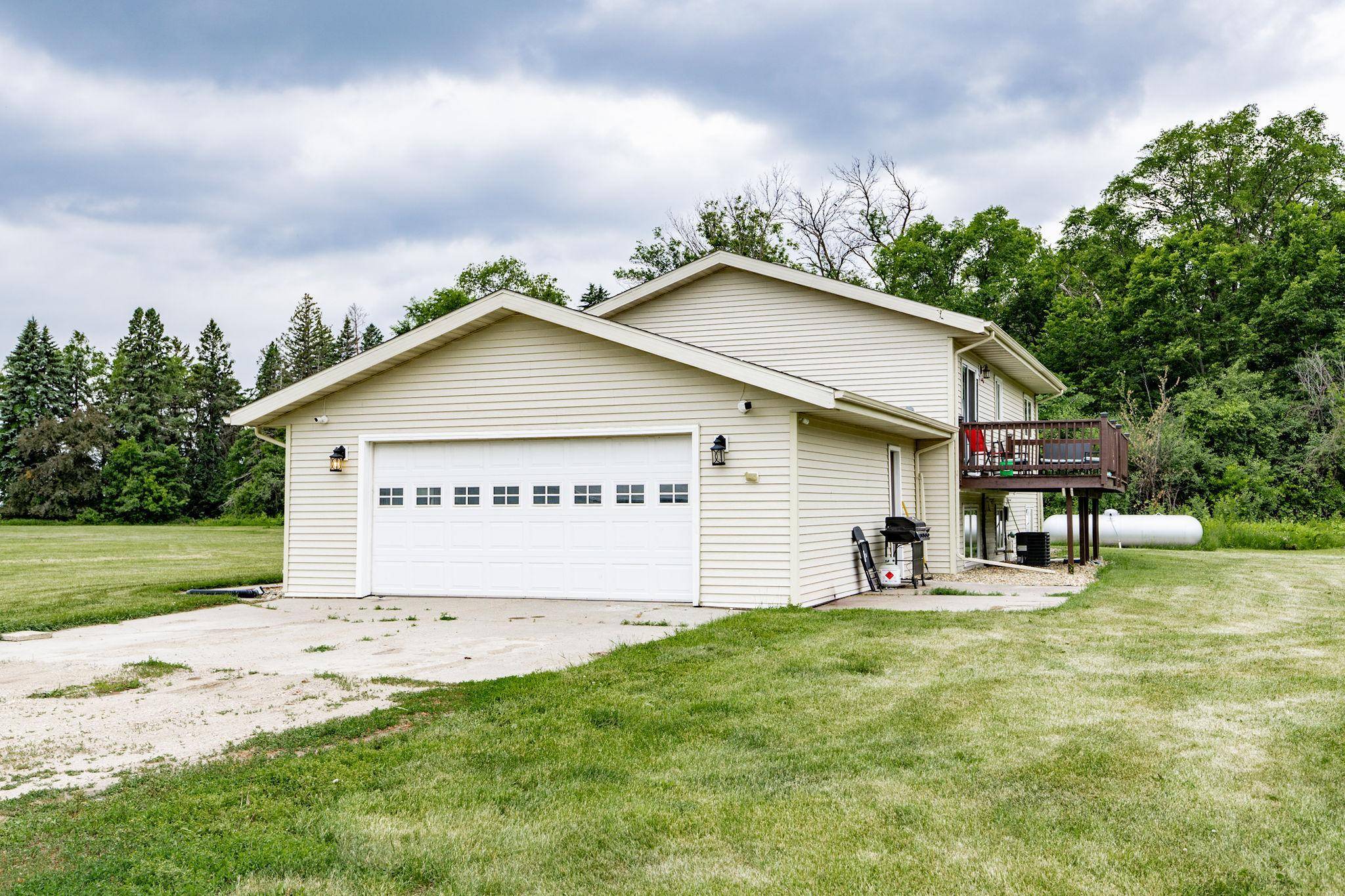16657 52nd ST SE, Kindred, ND 58051
