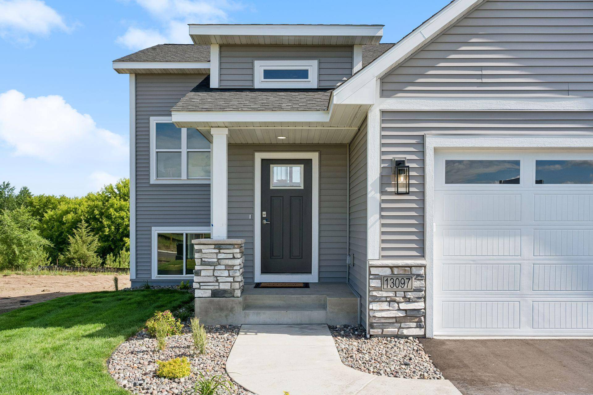 13097 11th AVE S, Zimmerman, MN 55398