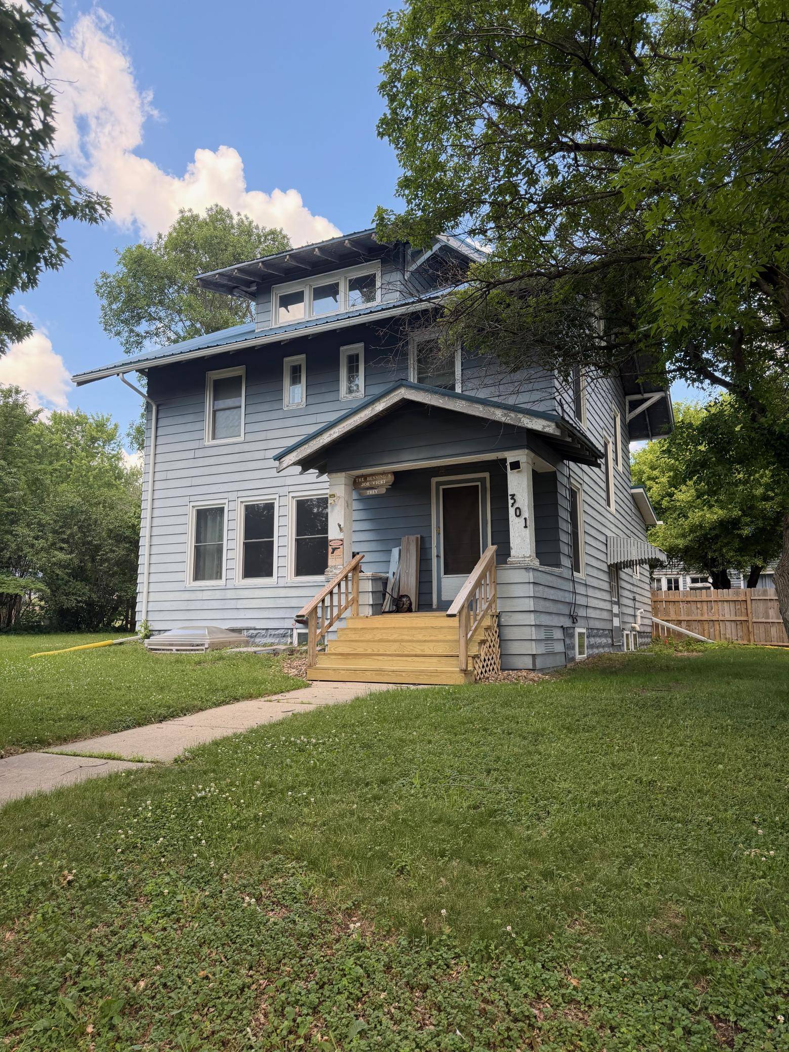 301 Connecticut AVE, Adrian, MN 56110