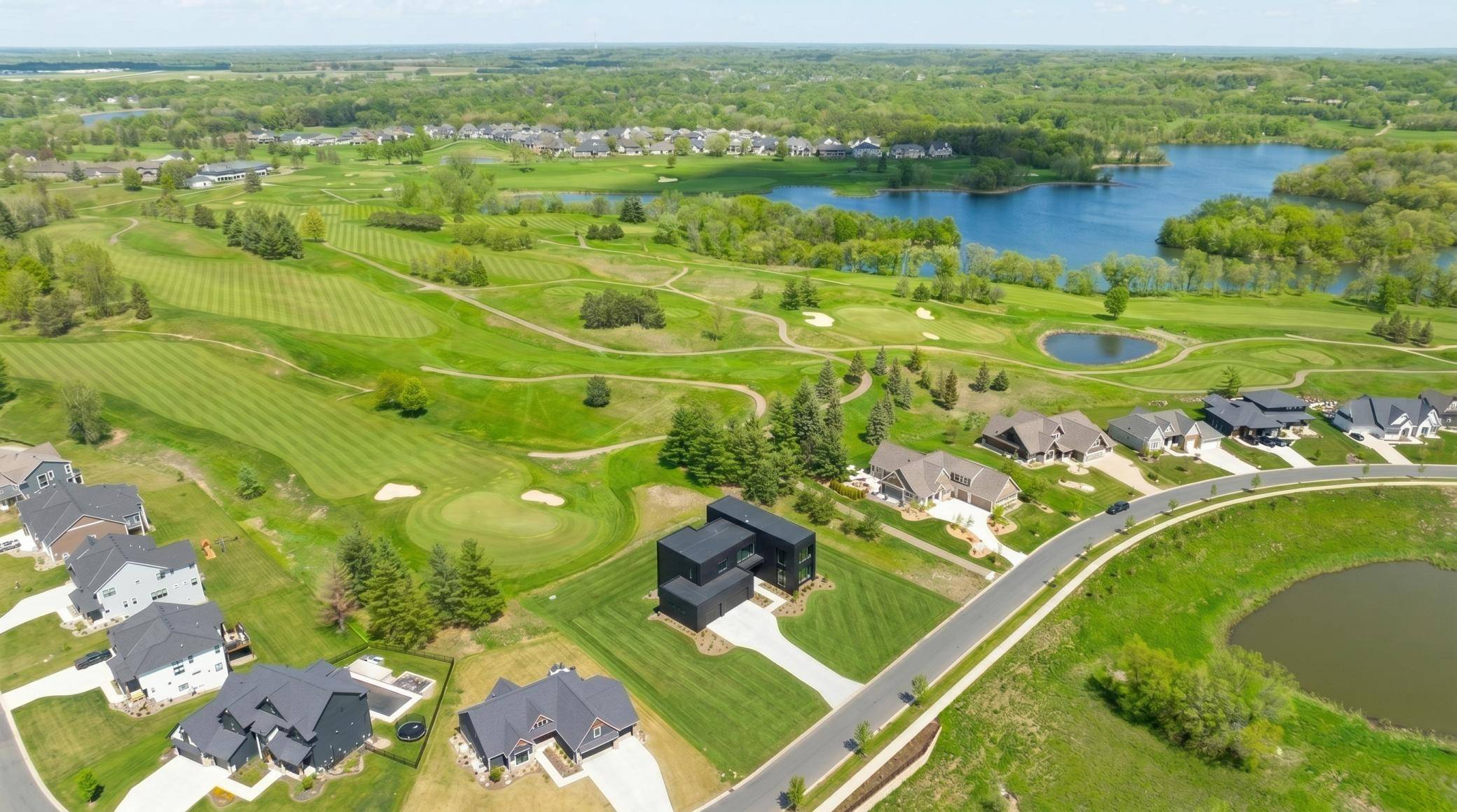1353 Palmer DR N, Lake Elmo, MN 55042
