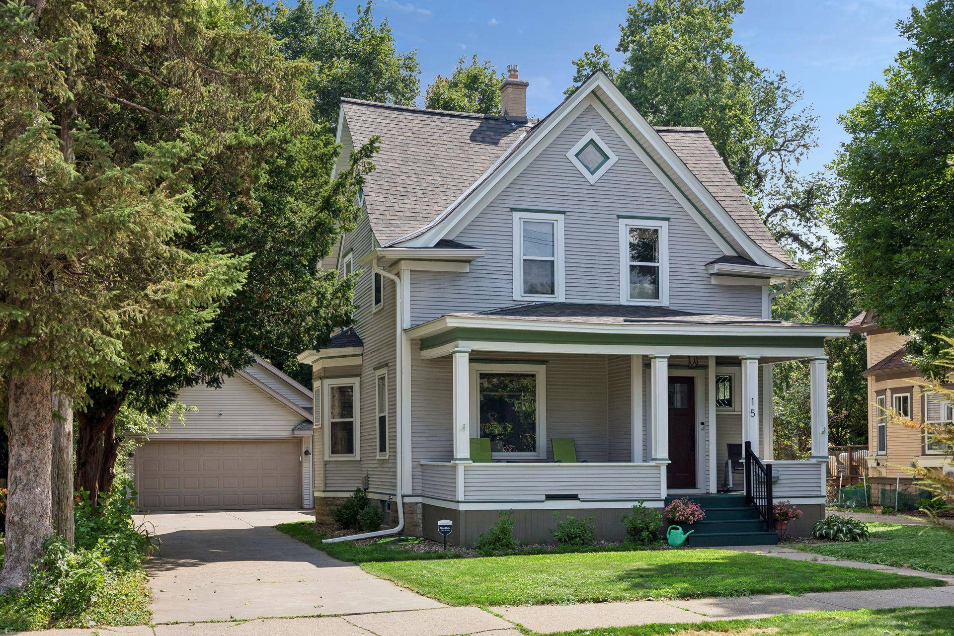 15 W 48th ST, Minneapolis, MN 55419