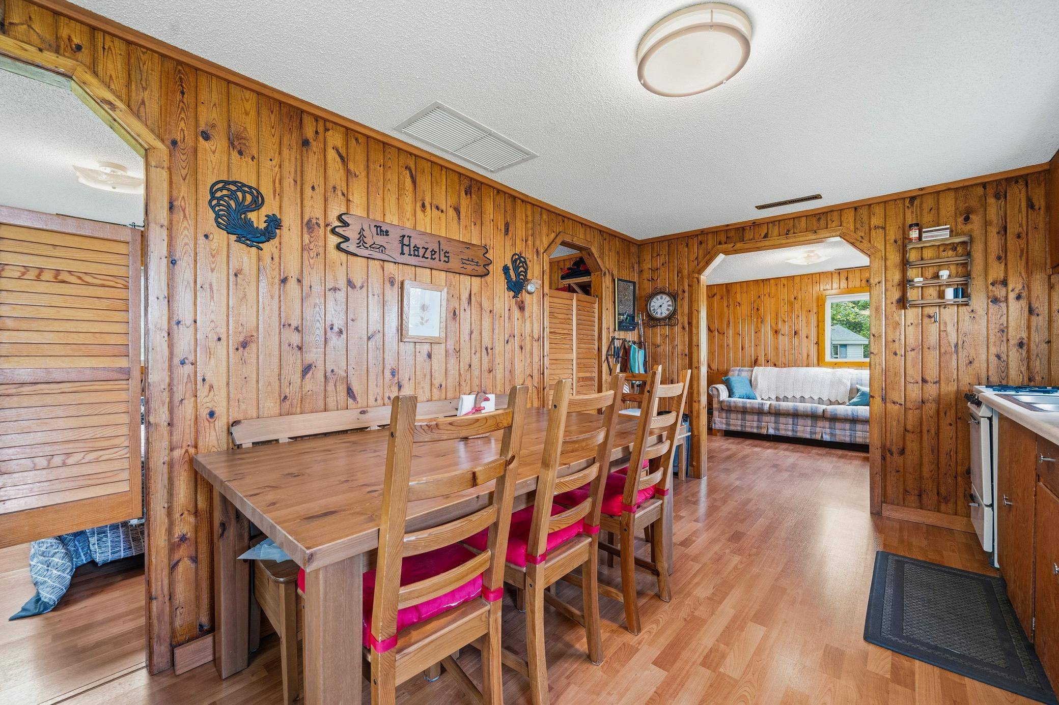 1397 W Lake Cowdry RD NW, Alexandria, MN 56308