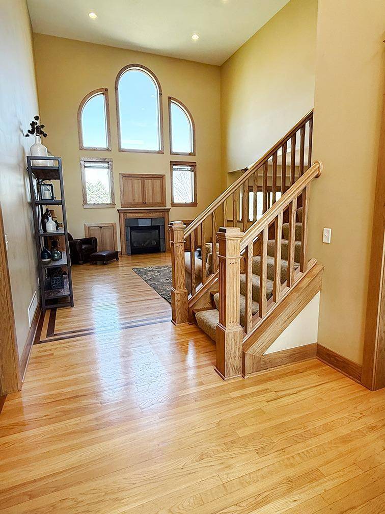 1633 Dupre RD, Centerville, MN 55038