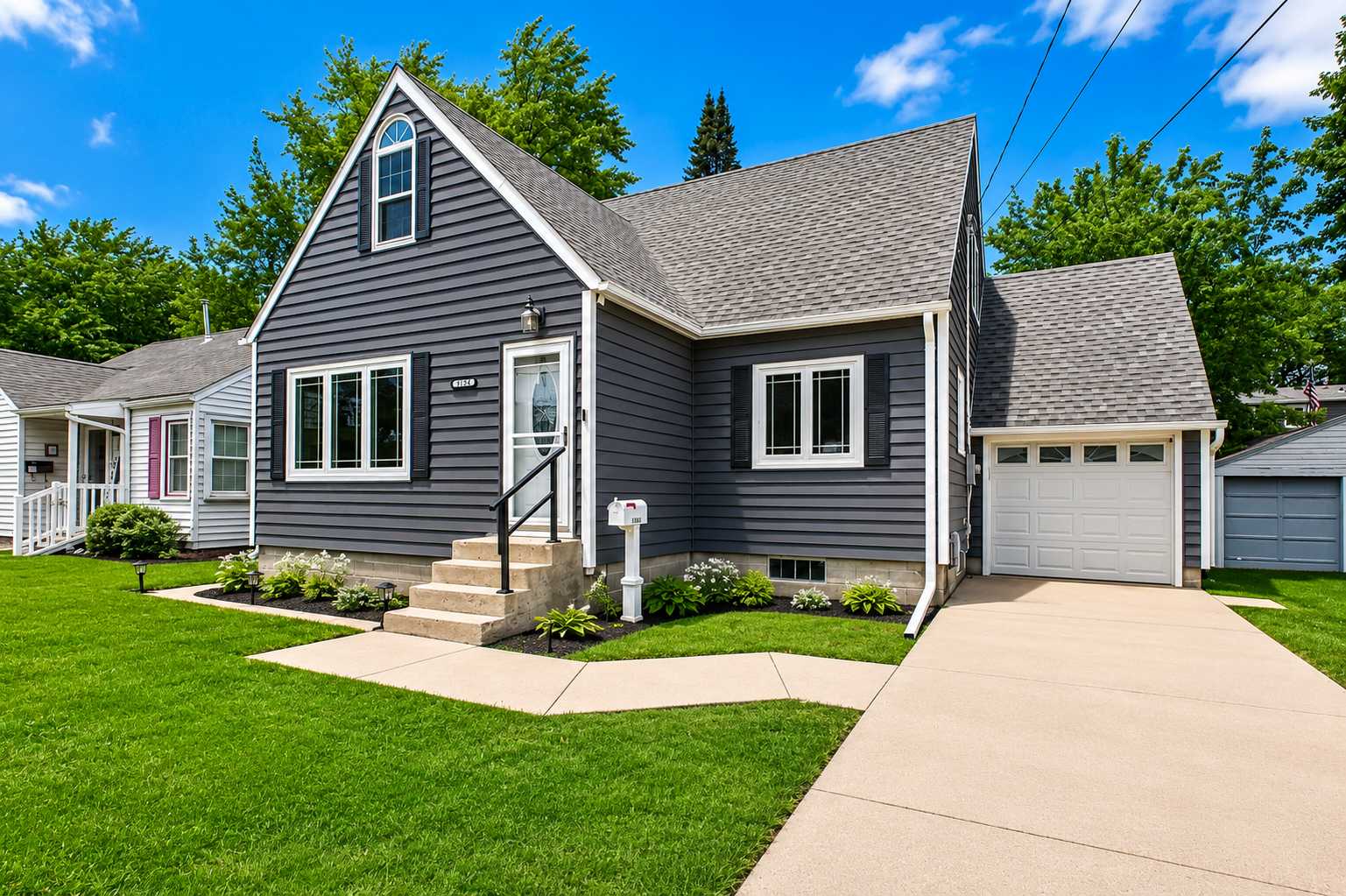 1334 Dunham ST, Albert Lea, MN 56007