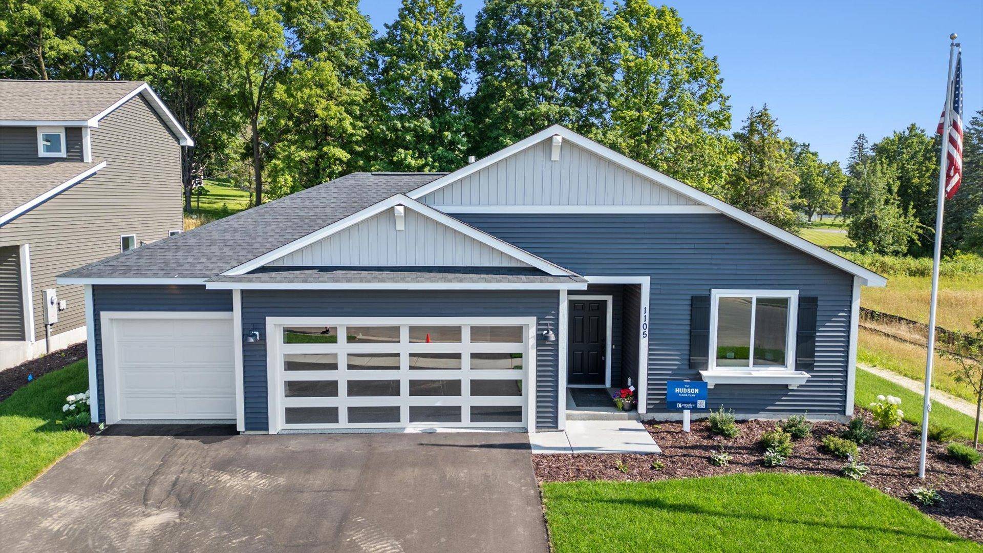1105 Compton AVE, River Falls, WI 54022