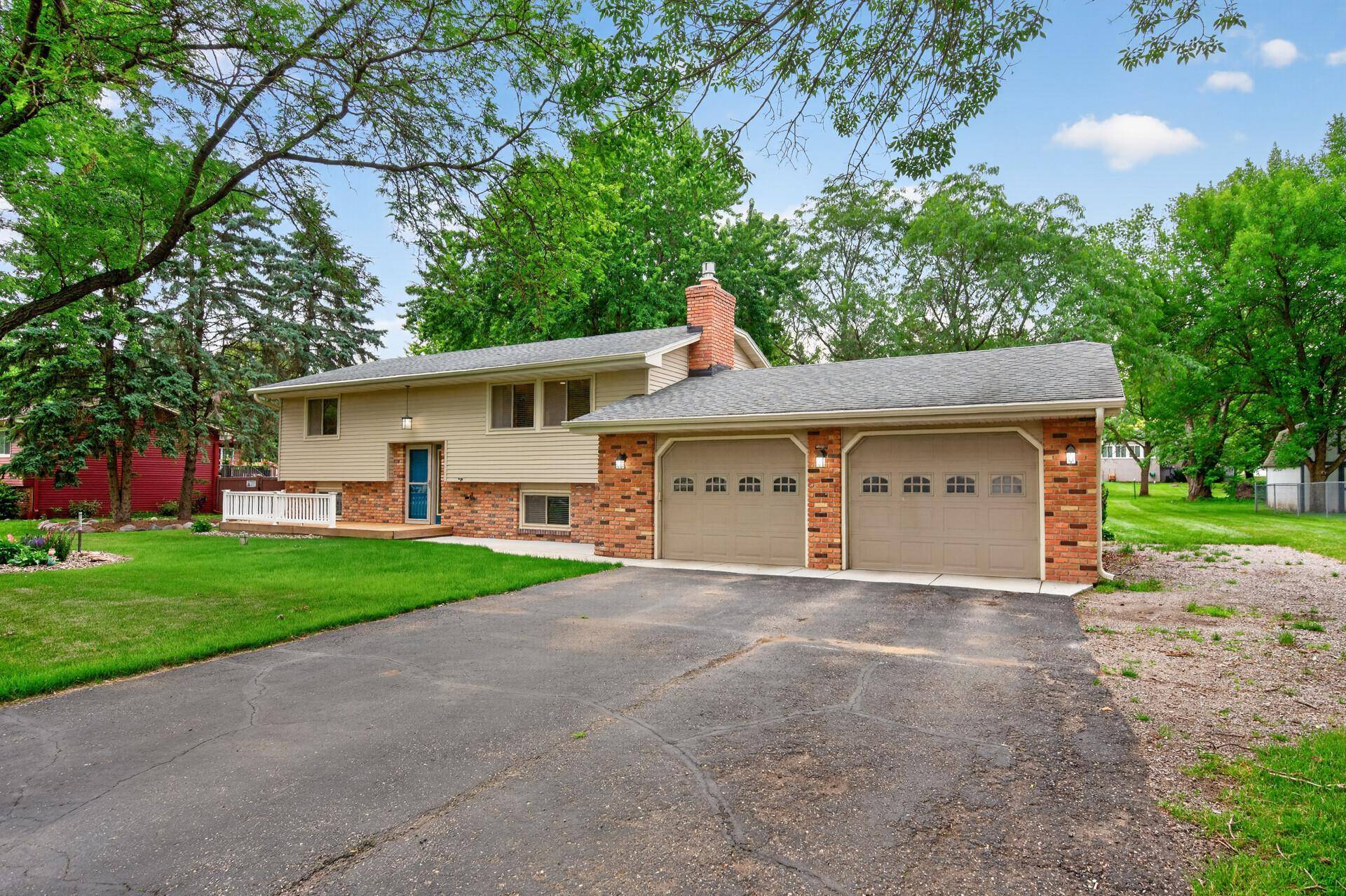 3122 Aadland AVE NE, Buffalo, MN 55313