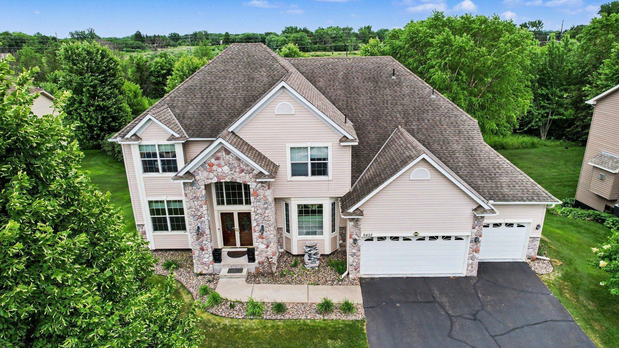 6452 Pheasant Hills DR, Hugo, MN 55038