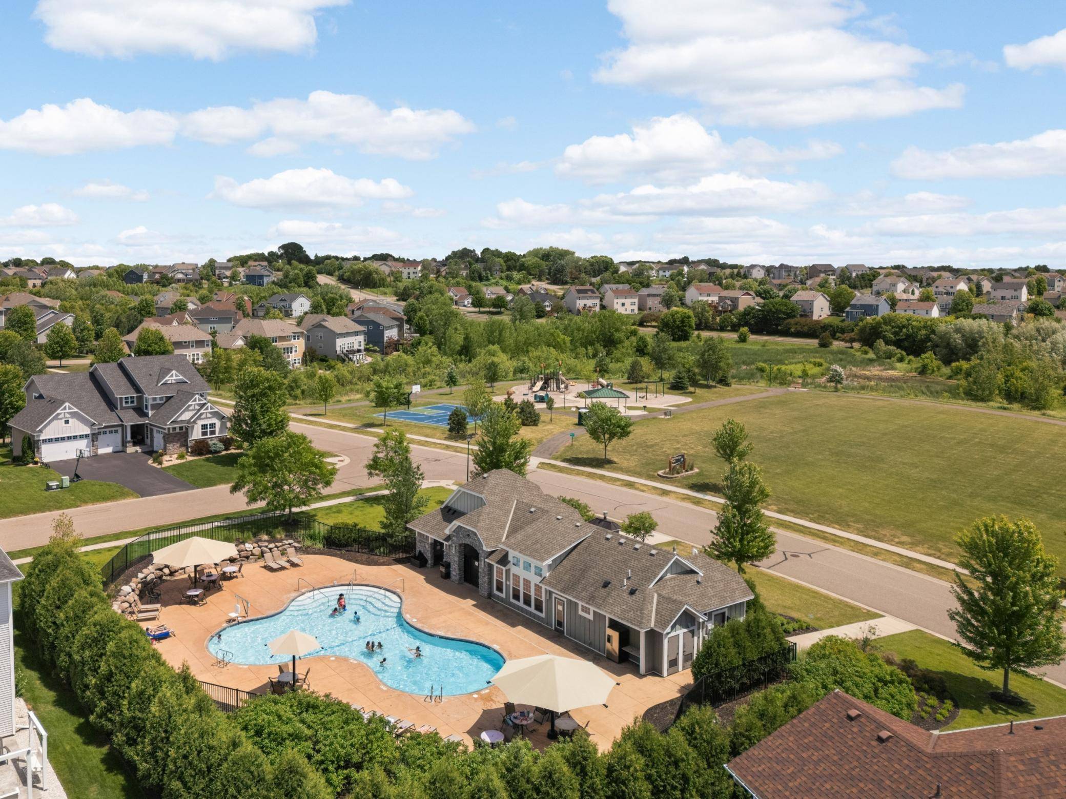 19250 Indora TRL, Lakeville, MN 55044