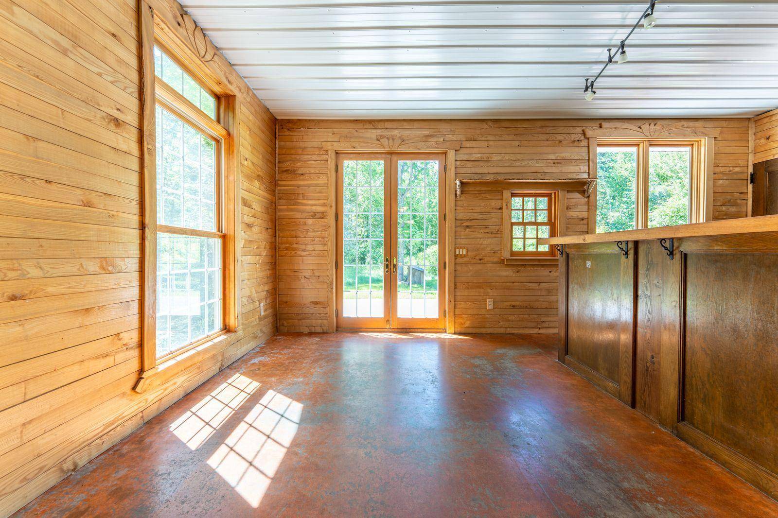 9374 Alango RD, Angora, MN 55703