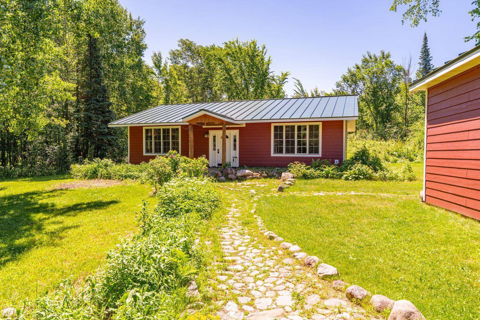 9374 Alango RD, Angora, MN 55703