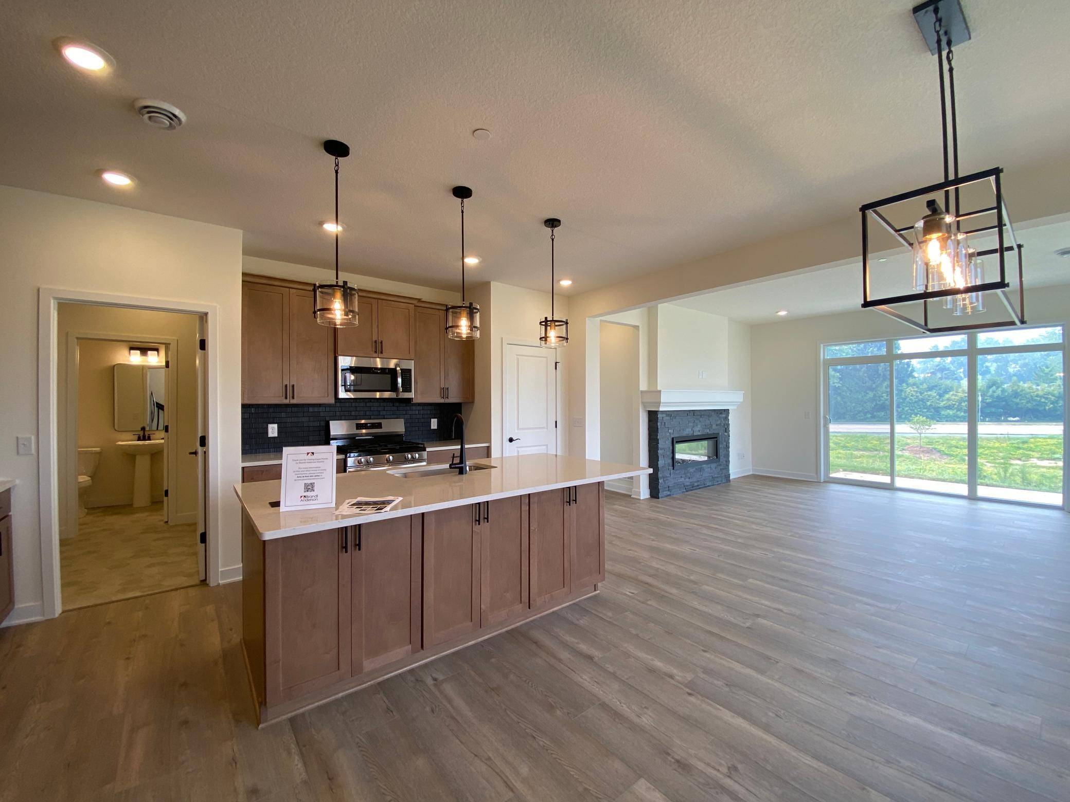 13785 Hollybrook CIR, Apple Valley, MN 55124