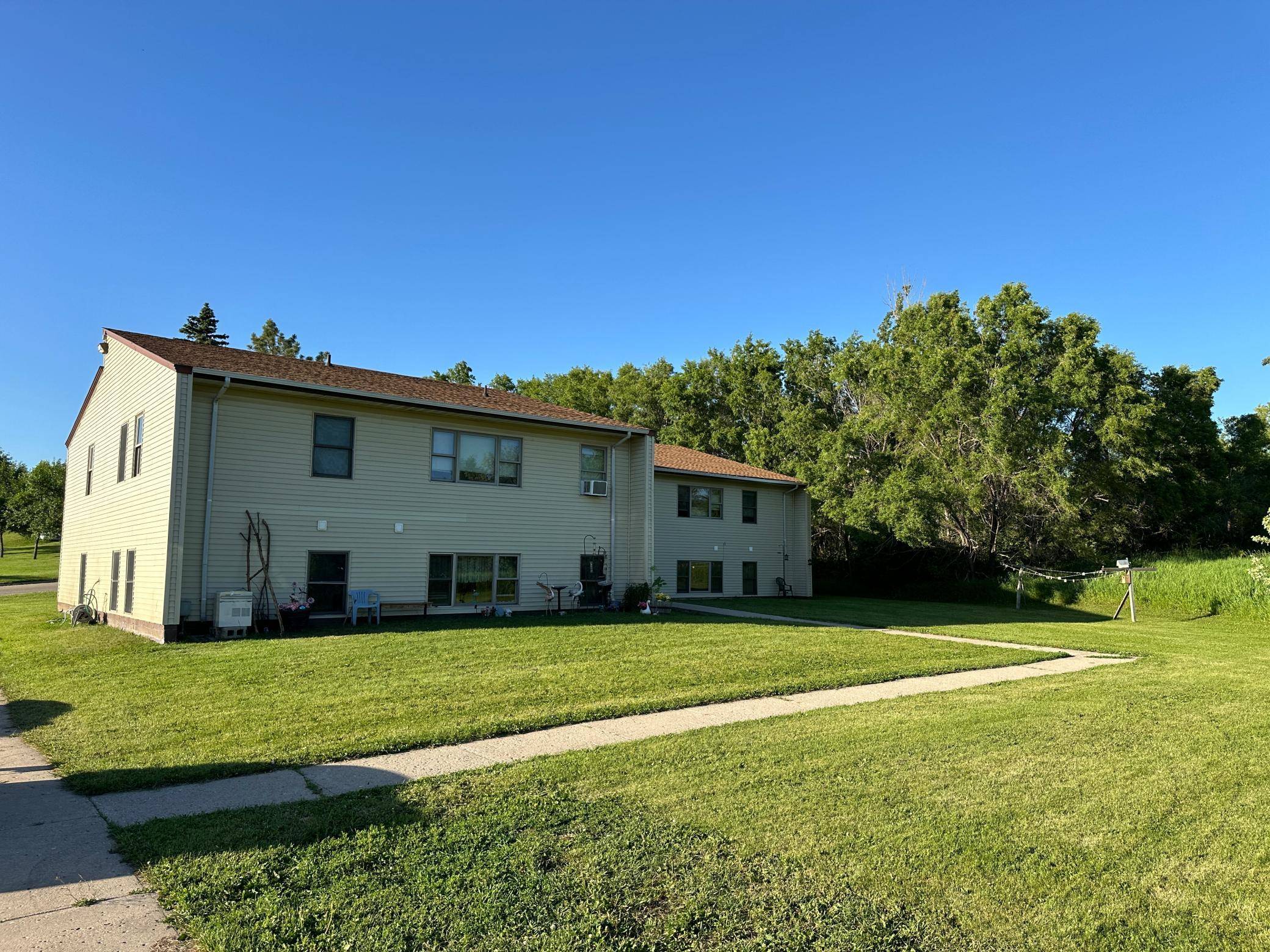 107 & 115 Brown AVE, Lisbon, ND 58054