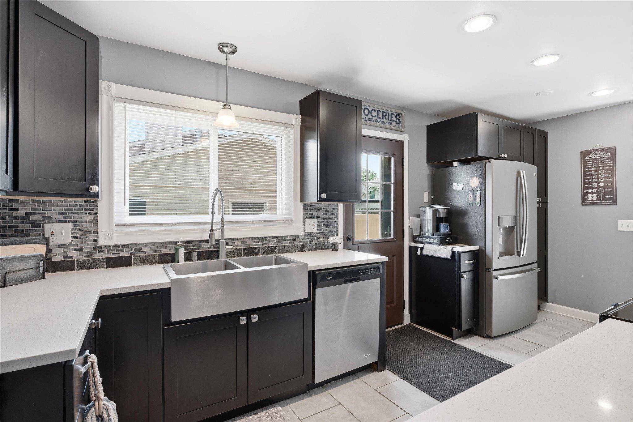 6575 Crosby AVE, Inver Grove Heights, MN 55076