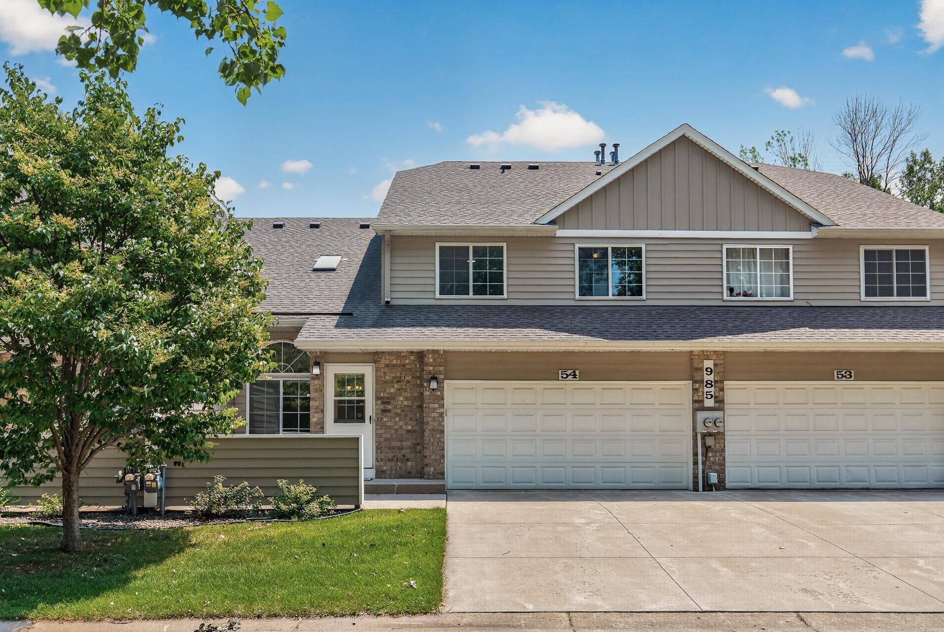 985 106th LN NW #54, Coon Rapids, MN 55433