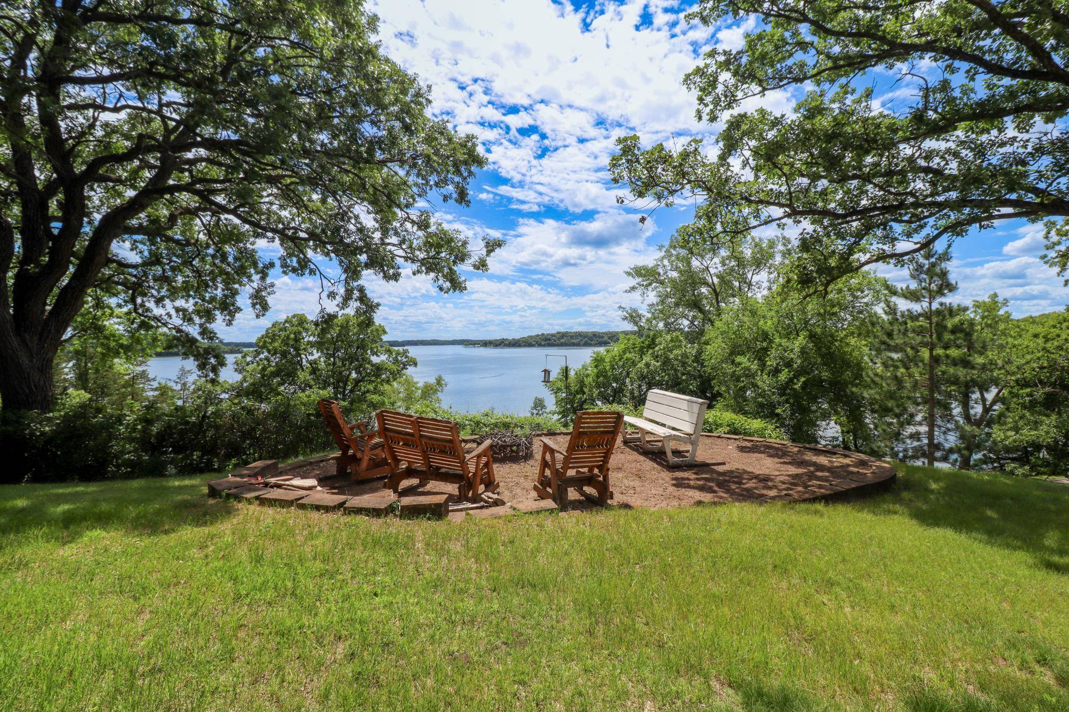 15928 Lake Koronis RD, Paynesville, MN 56362
