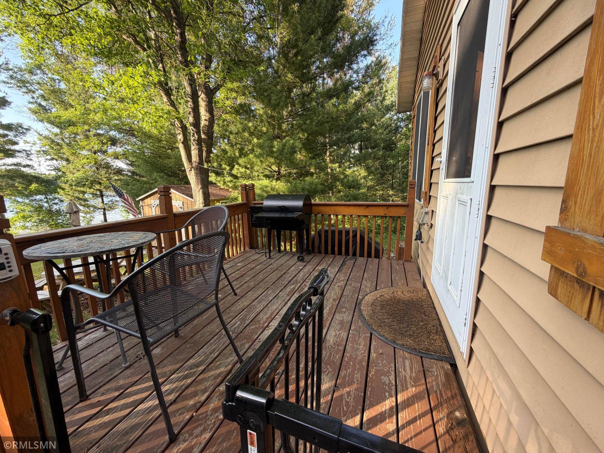 39806 Pine Island Point TRL, Browerville, MN 56438