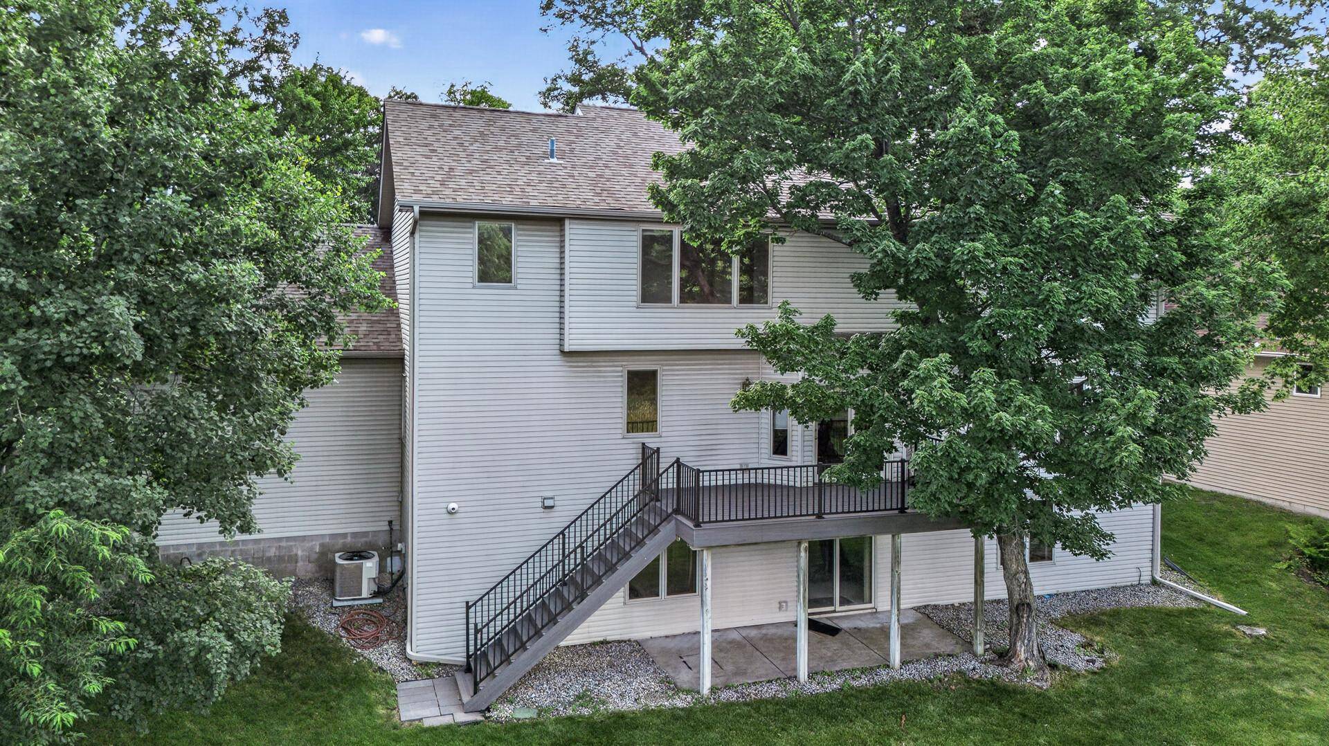 11019 Zumbrota CT NE, Blaine, MN 55449