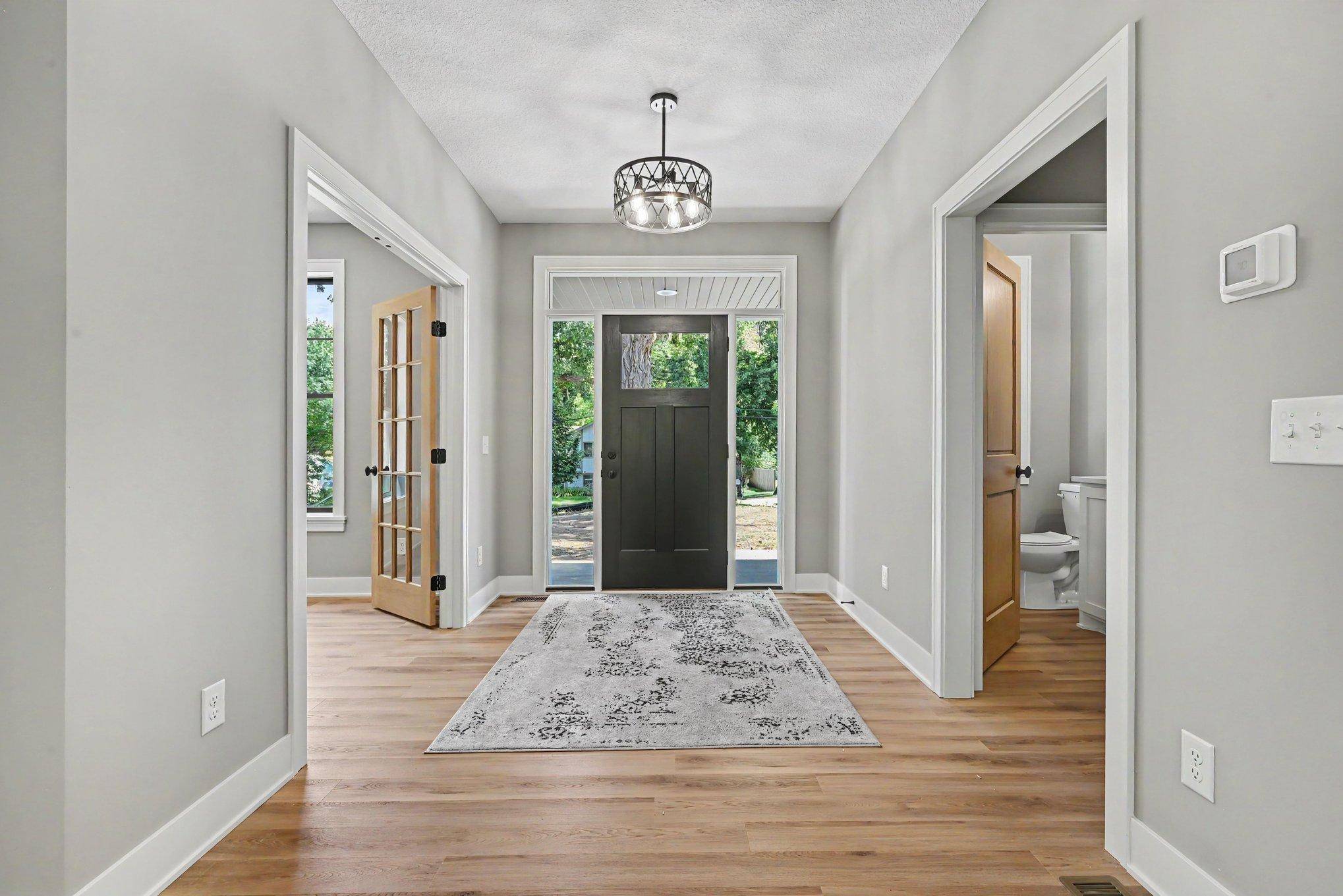 4044 Merriam RD, Minnetonka, MN 55305