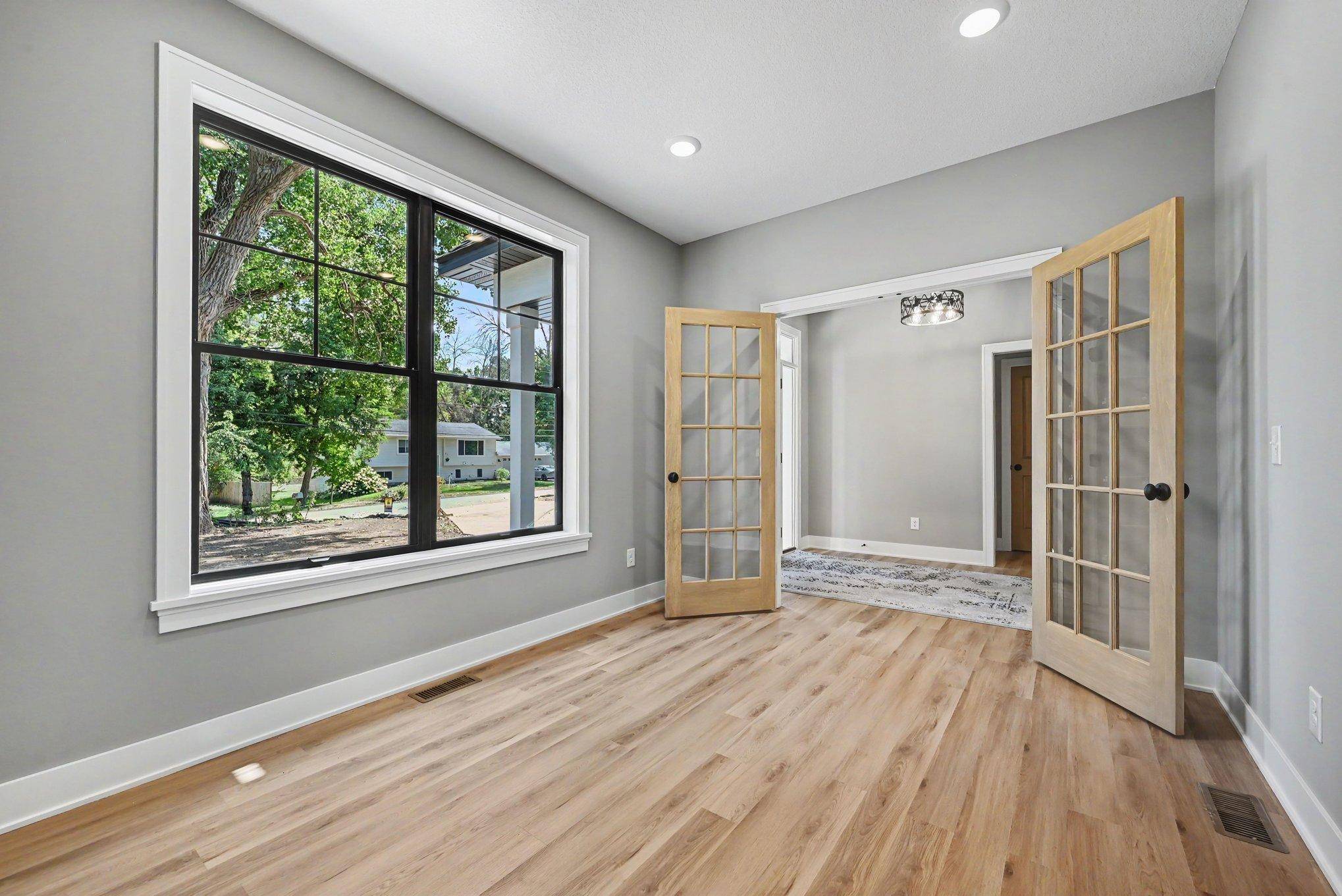 4044 Merriam RD, Minnetonka, MN 55305
