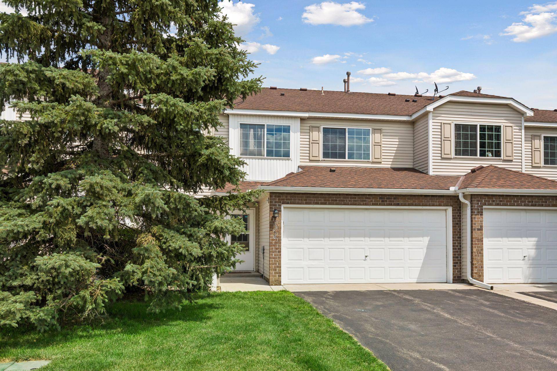15738 Flackwood TRL #159, Apple Valley, MN 55124