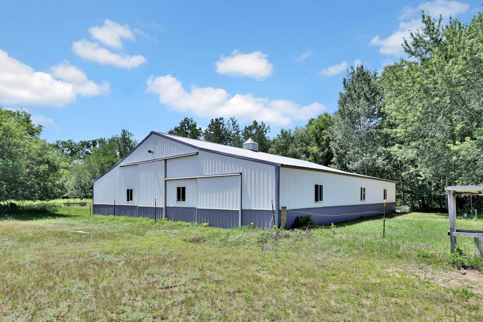22513 Sunrise RD NE, Stacy, MN 55079