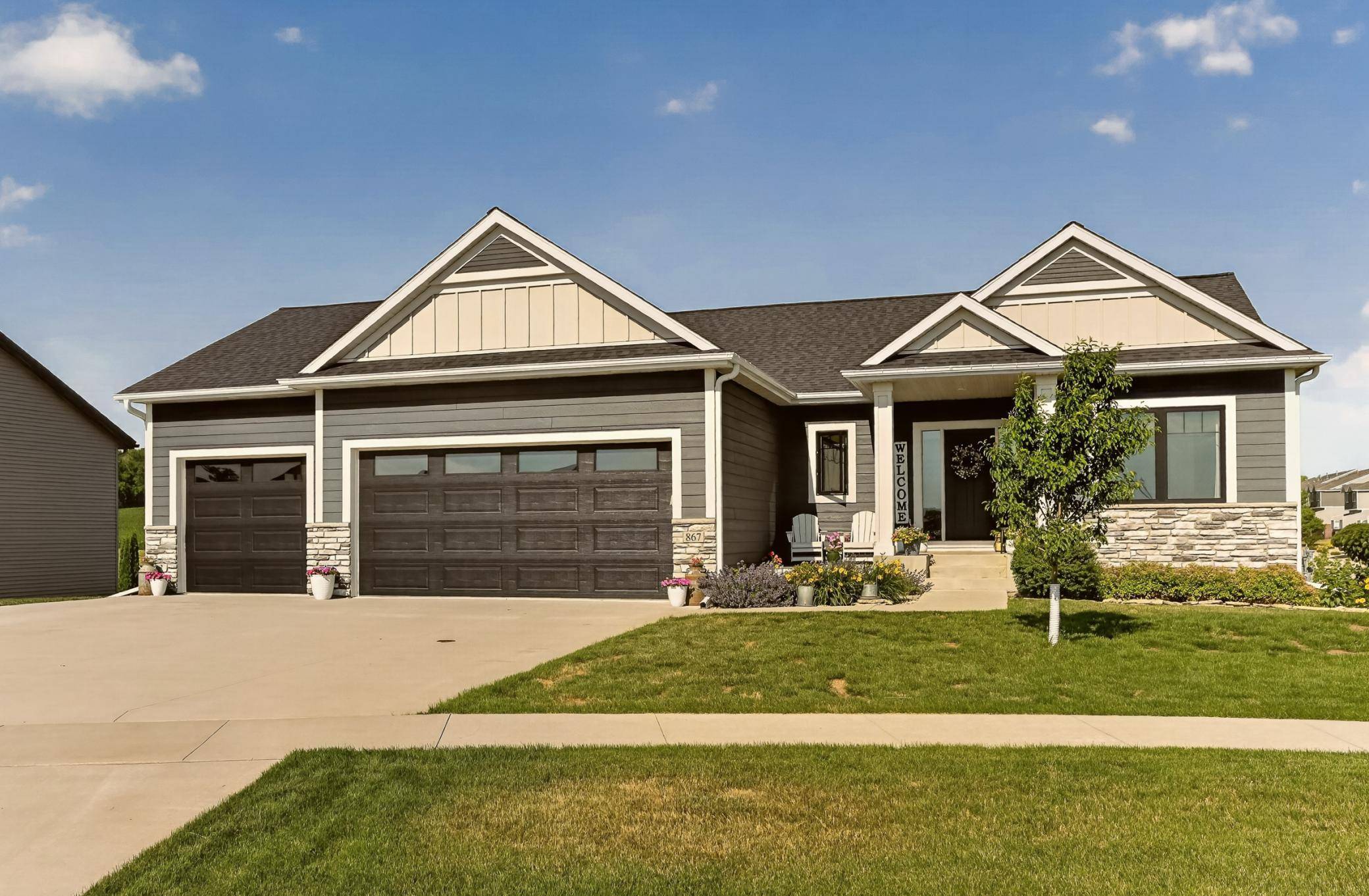 867 Grand Ridge DR NE, Byron, MN 55920